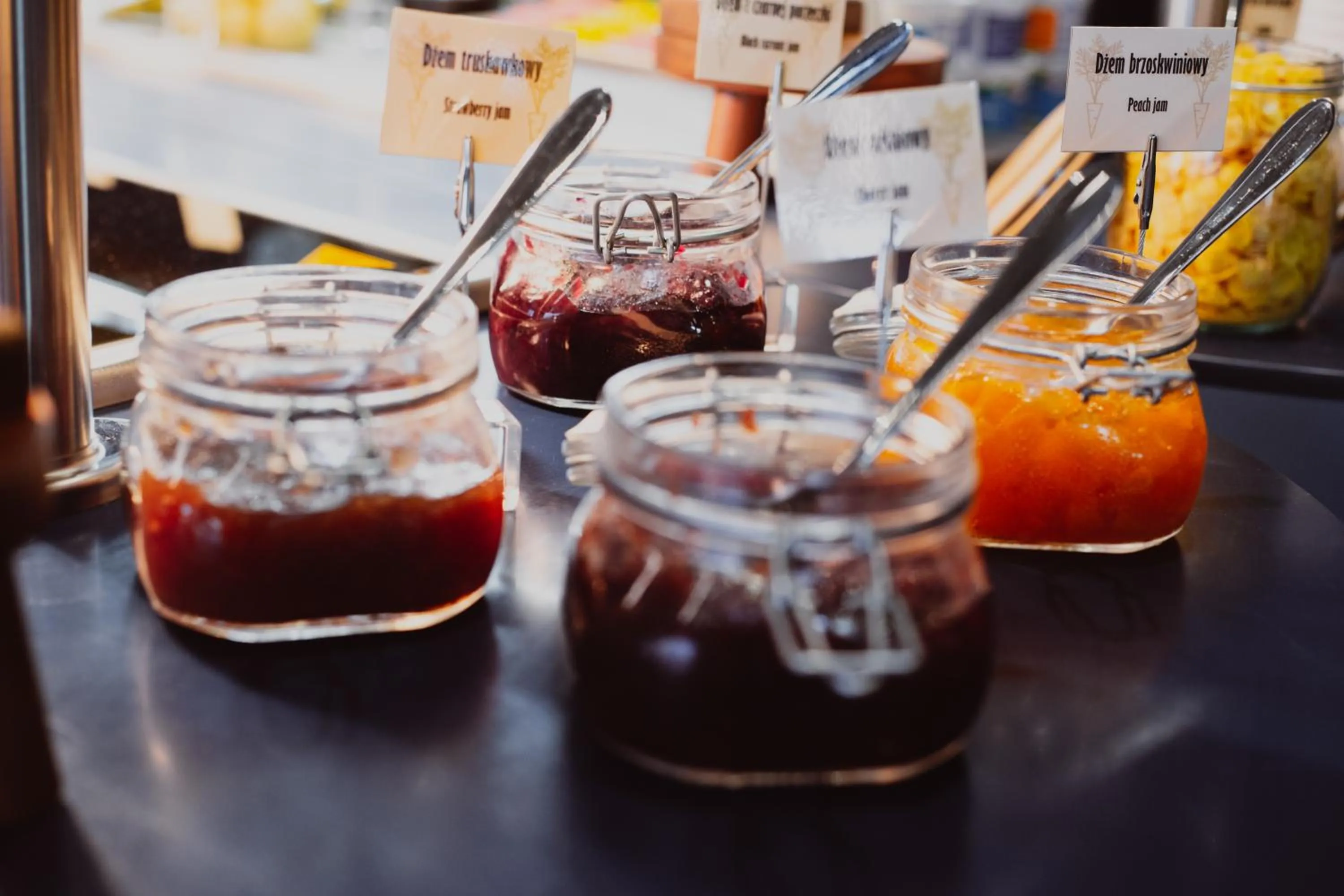 Food and drinks in Arche Hotel Piła