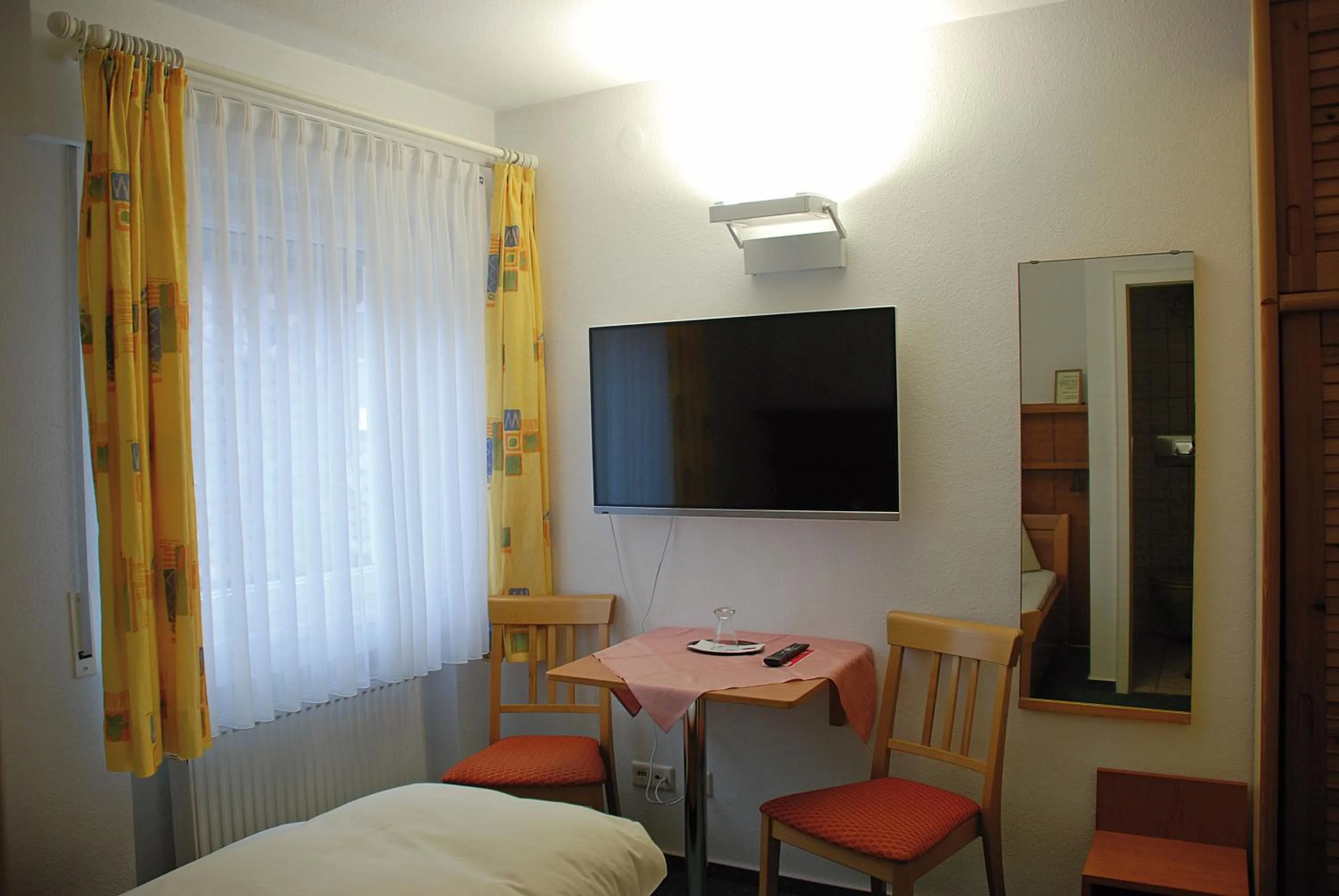 Photo of the whole room in Seehotel ZUR MÜNZ
