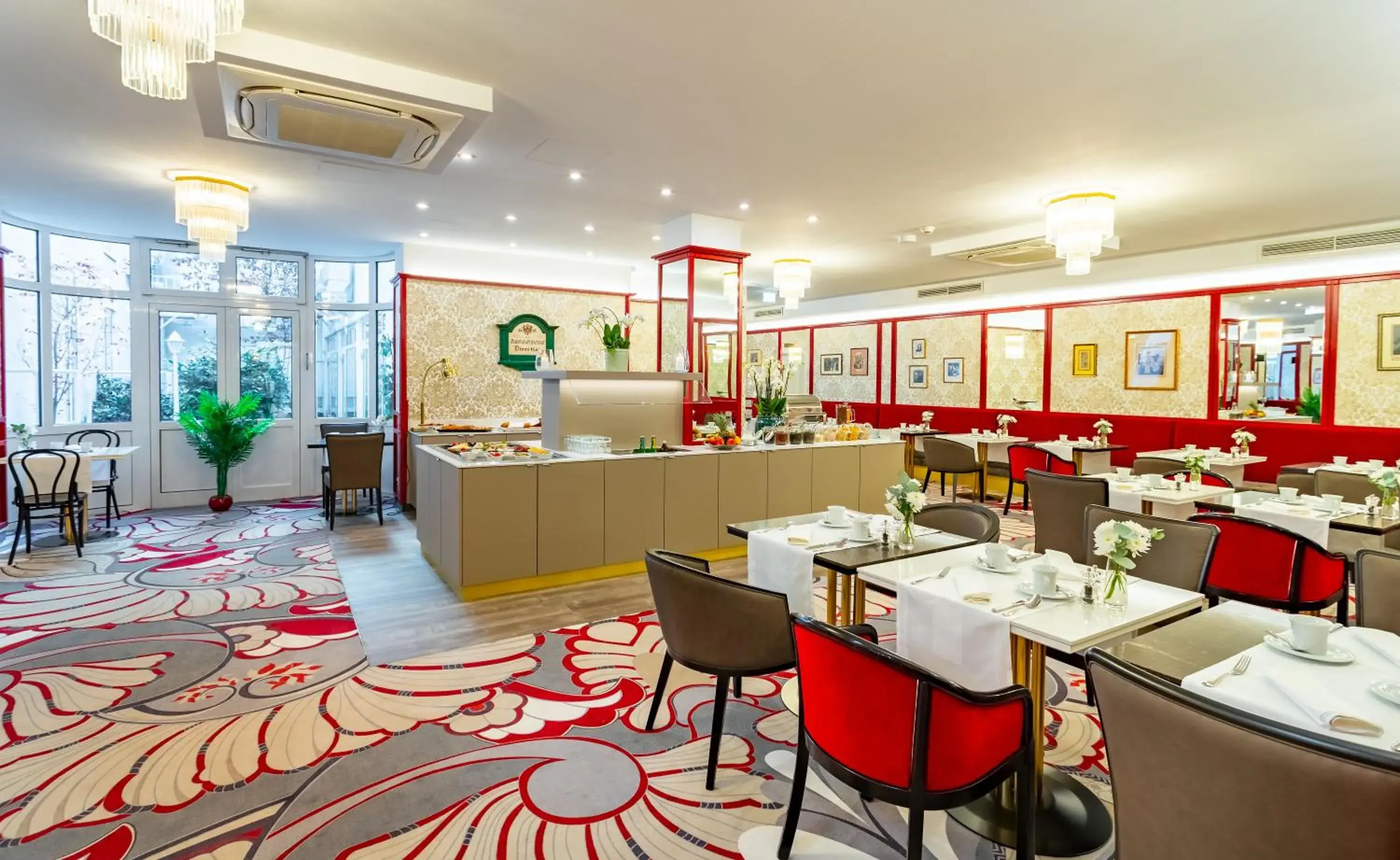 Buffet breakfast in Theaterhotel & Suites Wien Buffet breakfast in Theaterhotel & Suites Wien