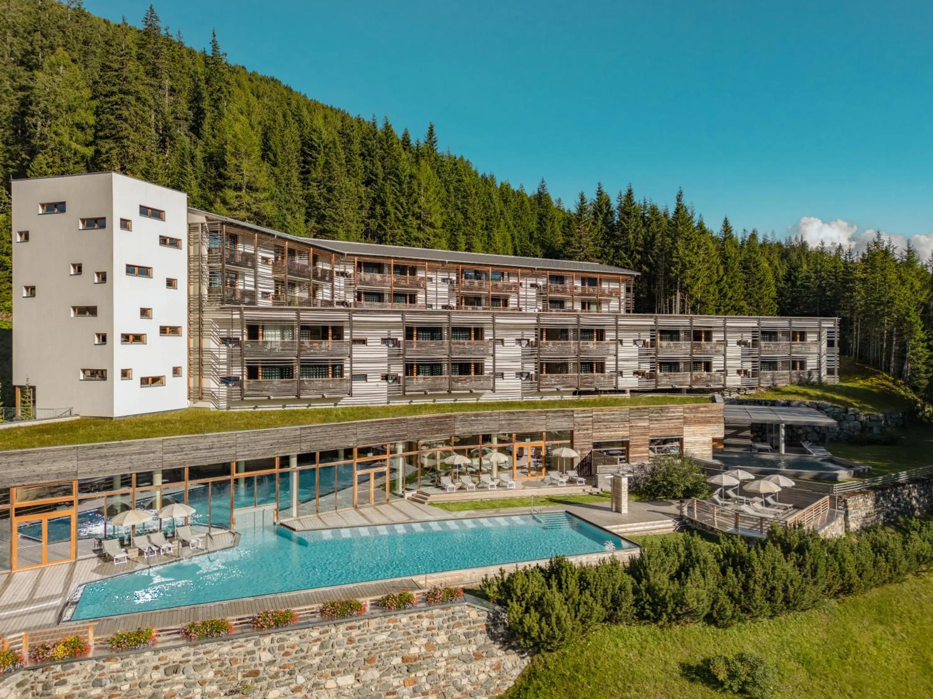 Property building in Falkensteiner Club Funimation Katschberg