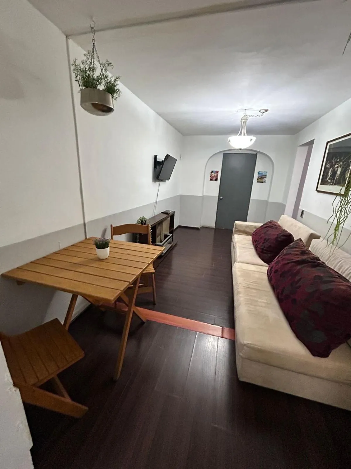 Living room, Bed in Singular Goldsmith