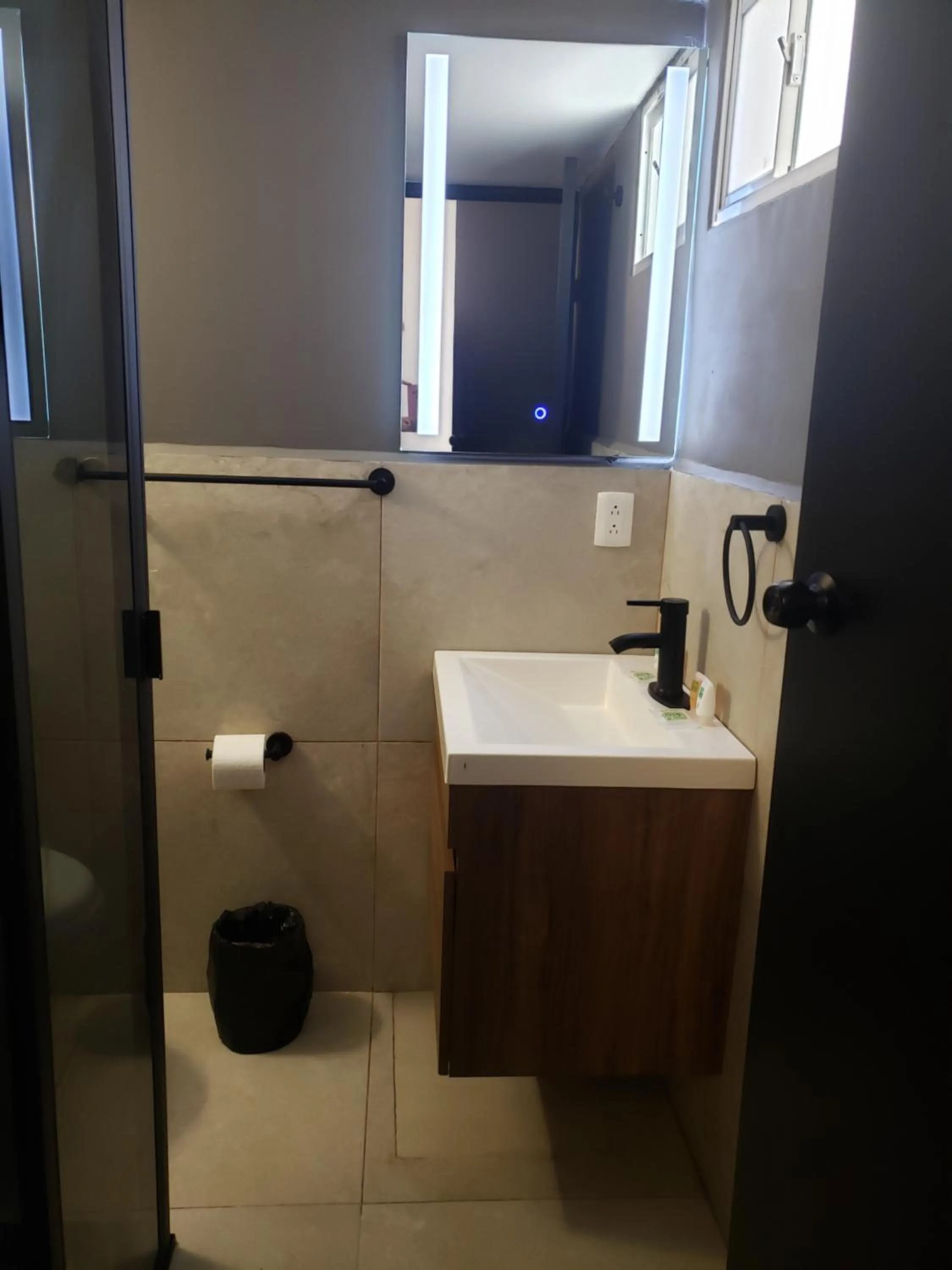 Bathroom in Singular Goldsmith