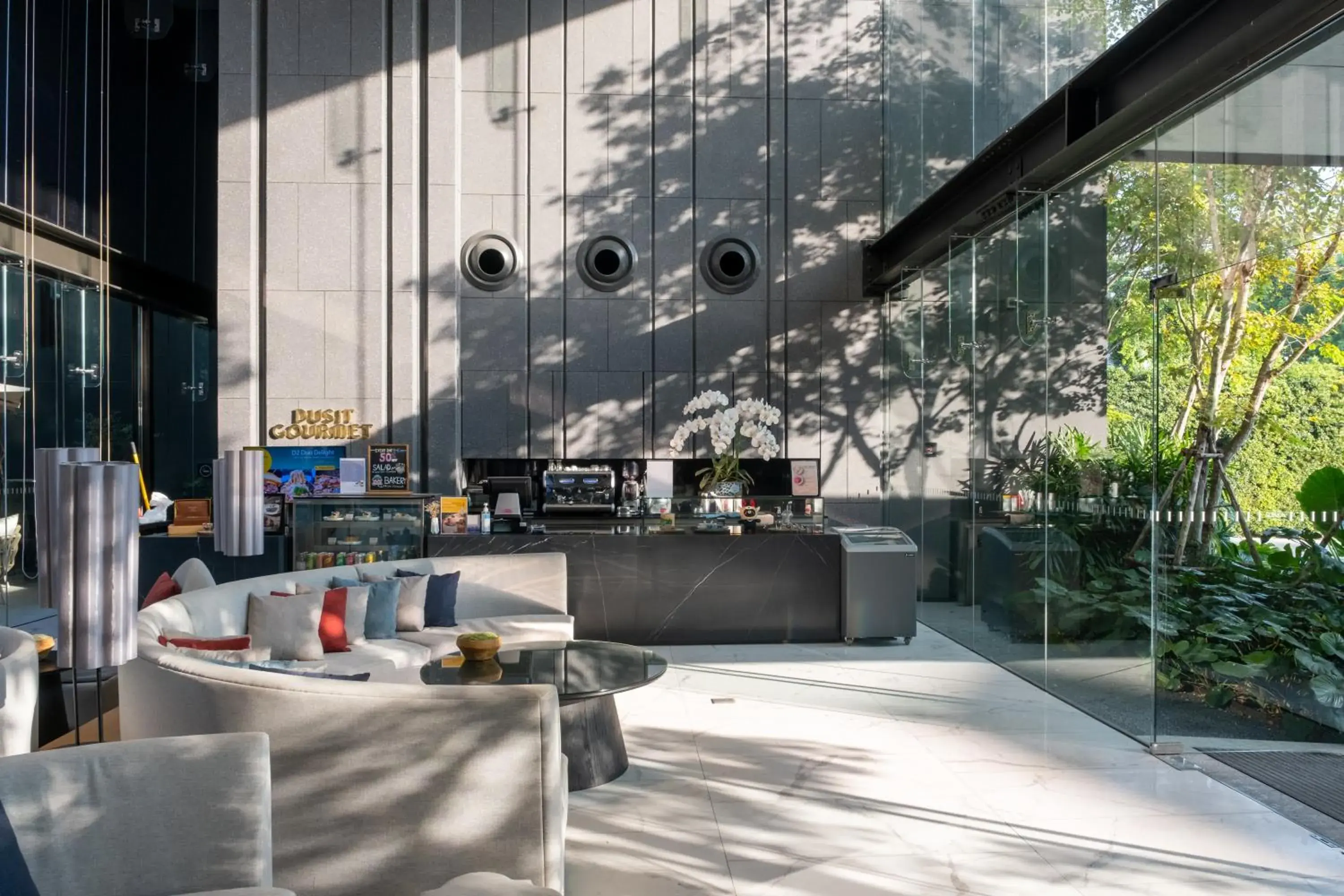 Lobby or reception in dusitD2 Hua Hin Lobby or reception in dusitD2 Hua Hin