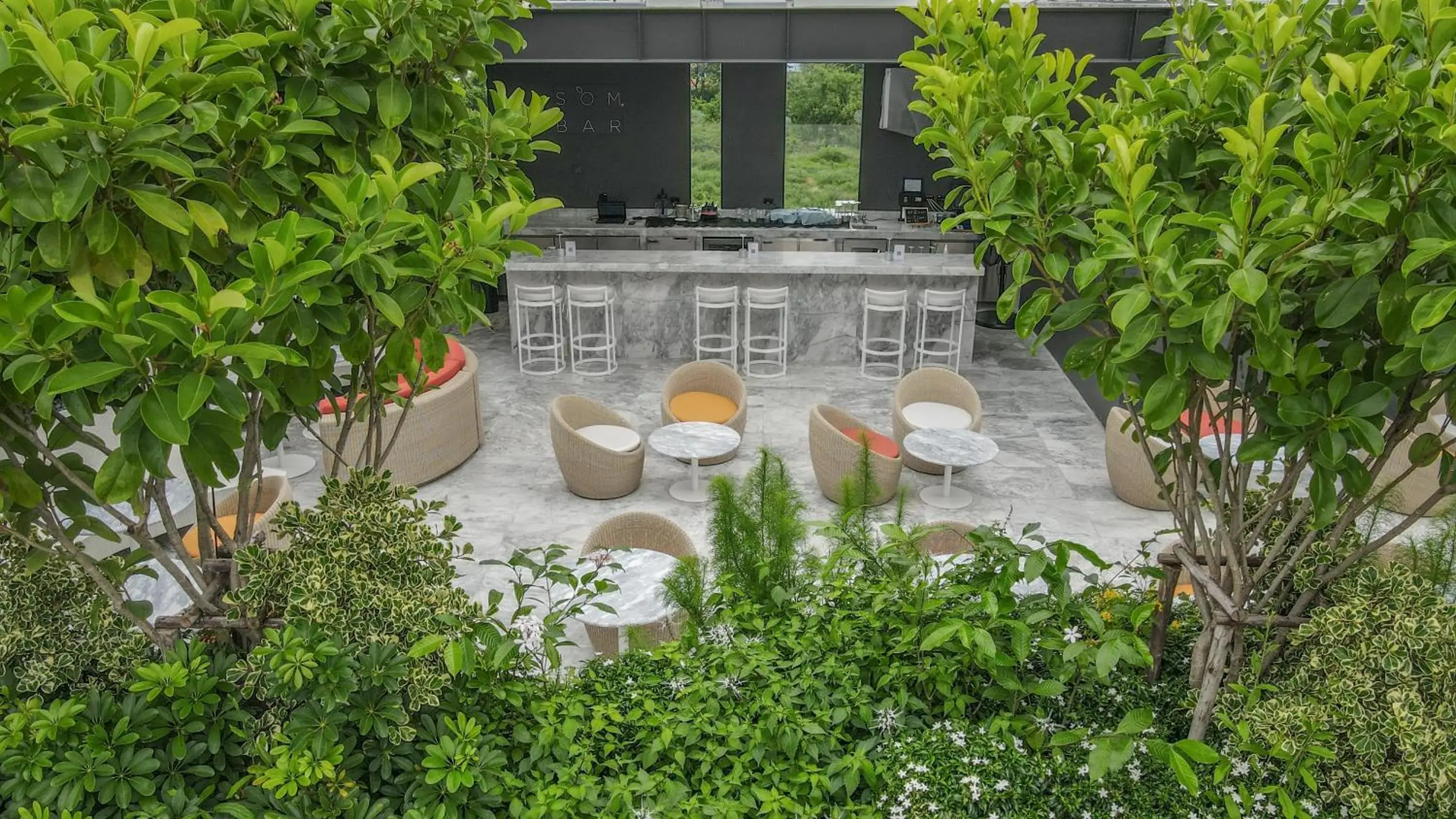 Lounge or bar in dusitD2 Hua Hin Lounge or bar in dusitD2 Hua Hin