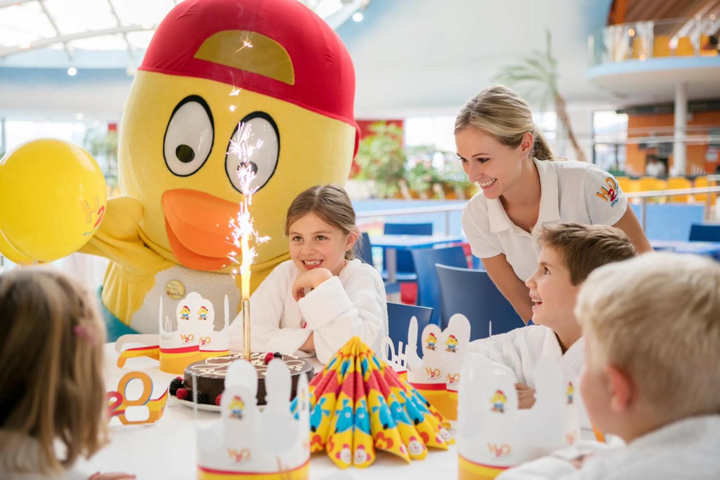 Kids's club in H2O Hotel-Therme-Resort, 3 Sterne superior, für Familien mit Kindern