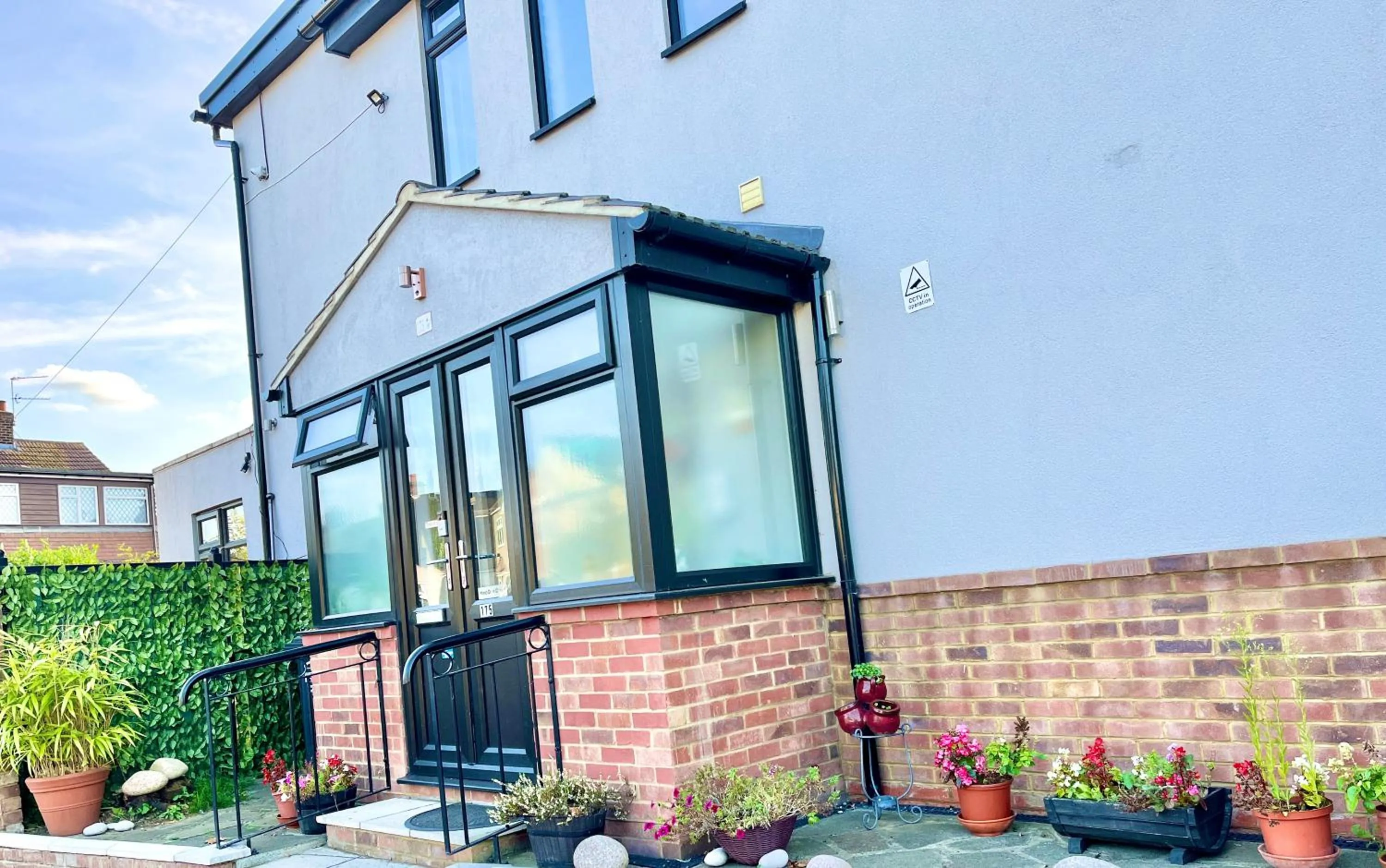 Ar-Rahman, 1 bed room and 1 Living room apartment