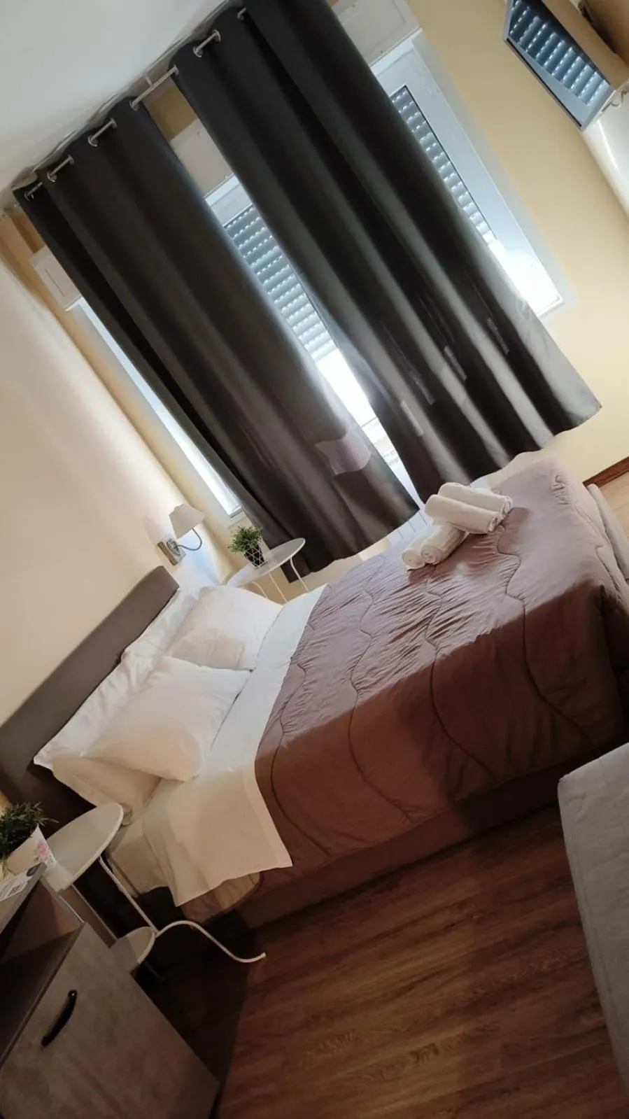 Bed in CconfortHotels Appartamento Cavour