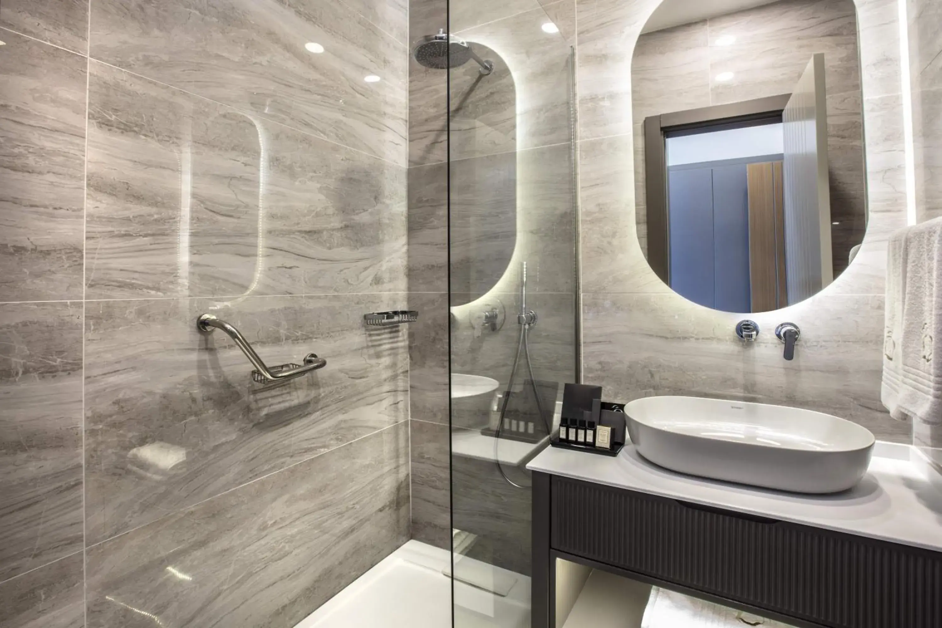 Bathroom in Unique Life Style Hotel Bathroom in Unique Life Style Hotel