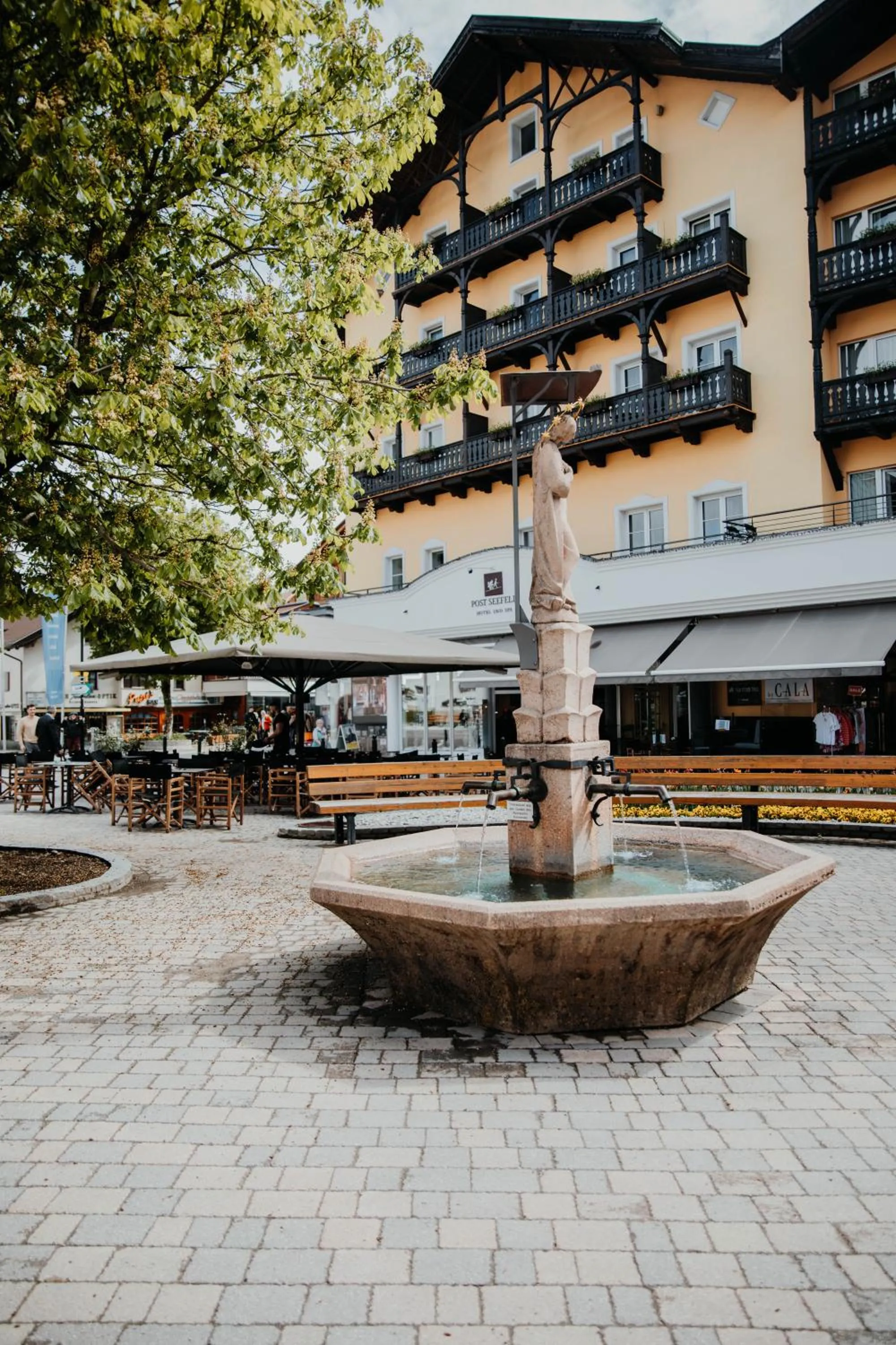 Property building in Post Seefeld - Wellnesshotel Tirol