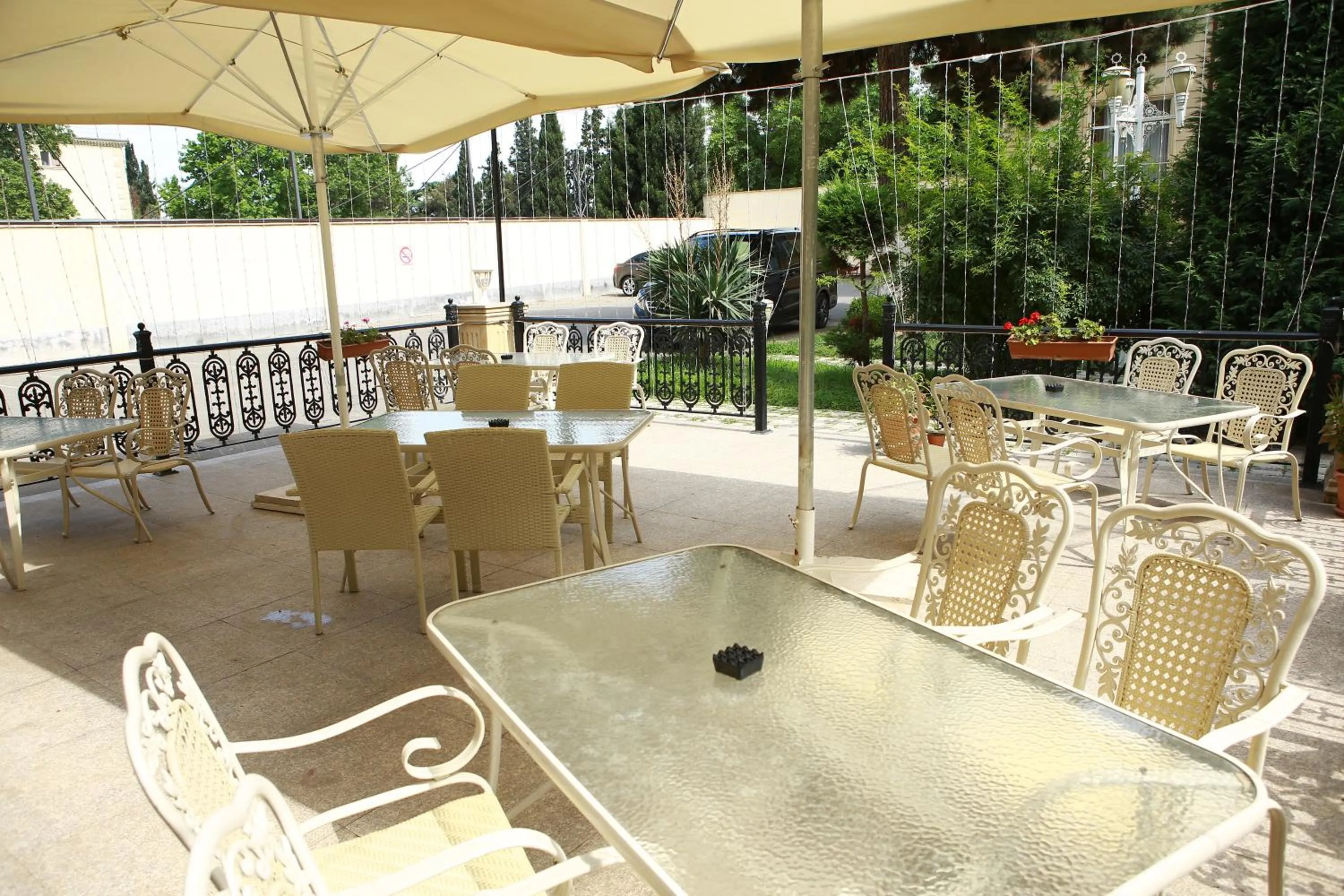 Patio in Deluxe Hotel Ganja