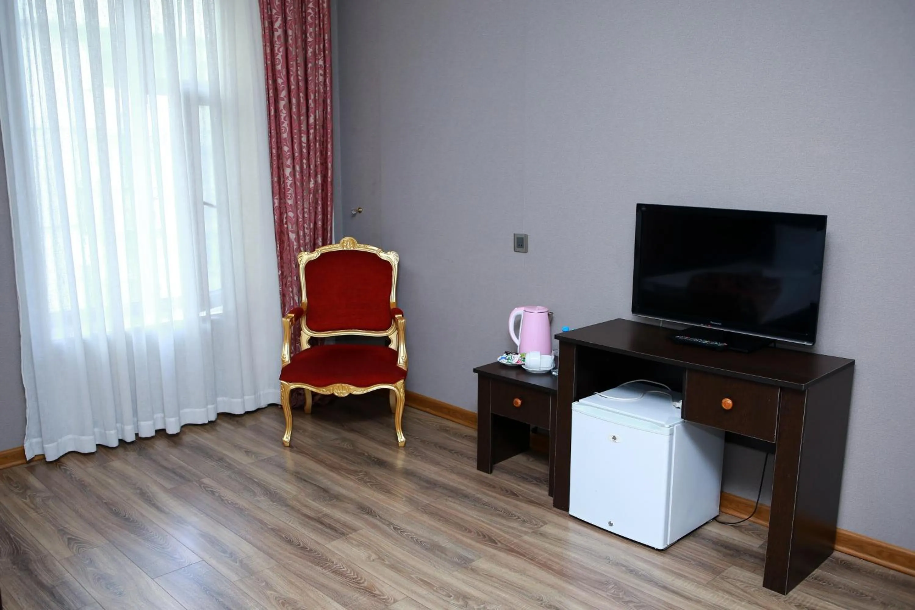 Coffee/tea facilities in Deluxe Hotel Ganja