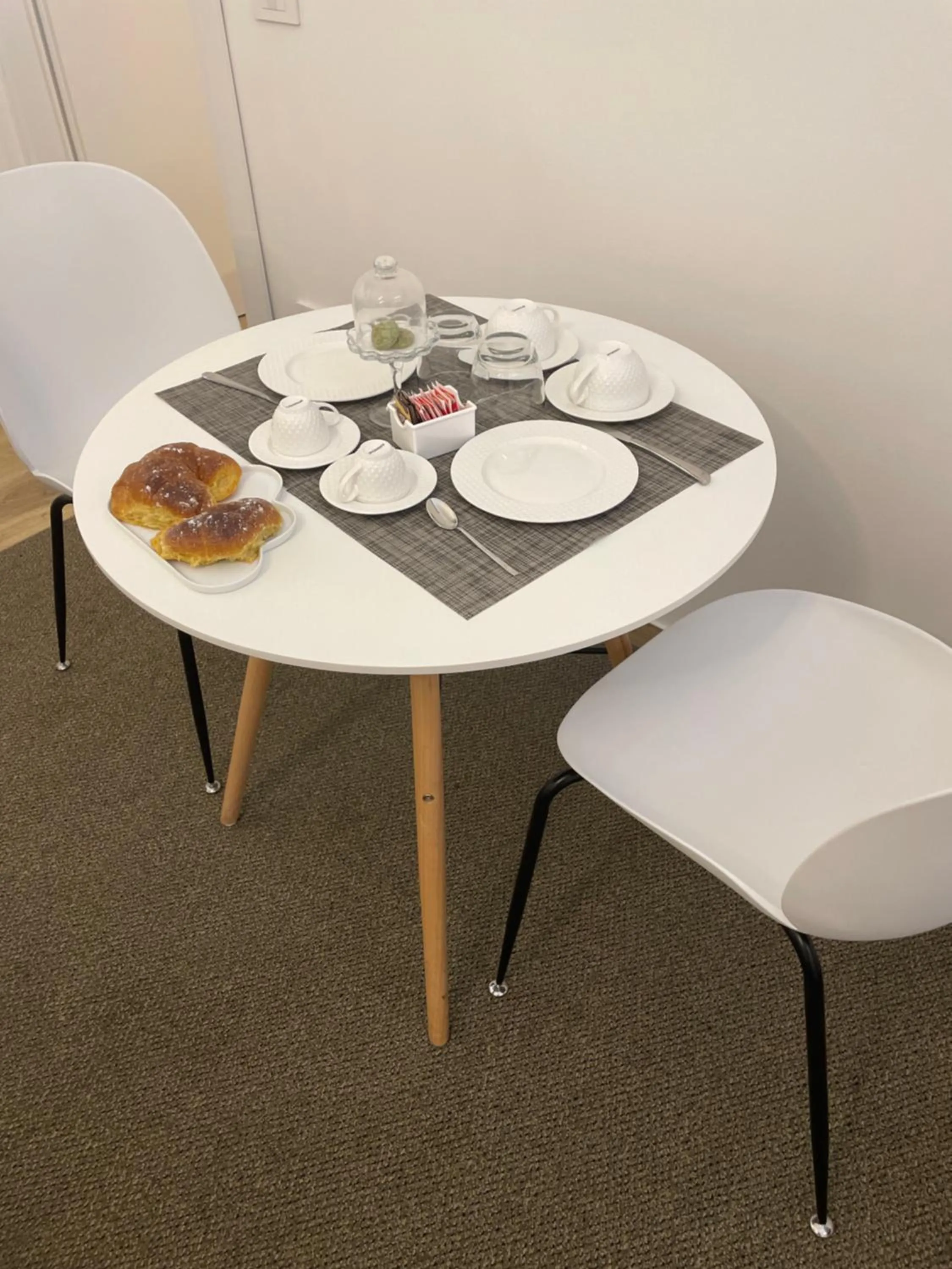 Breakfast in Zeta Rooms