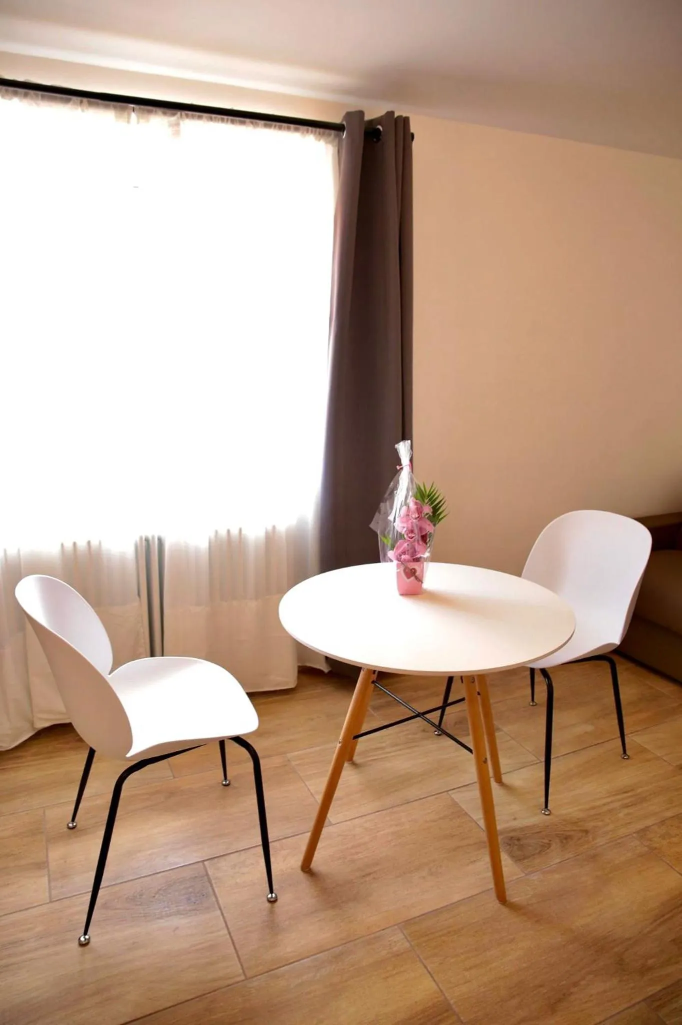 Bedroom in Zeta Rooms