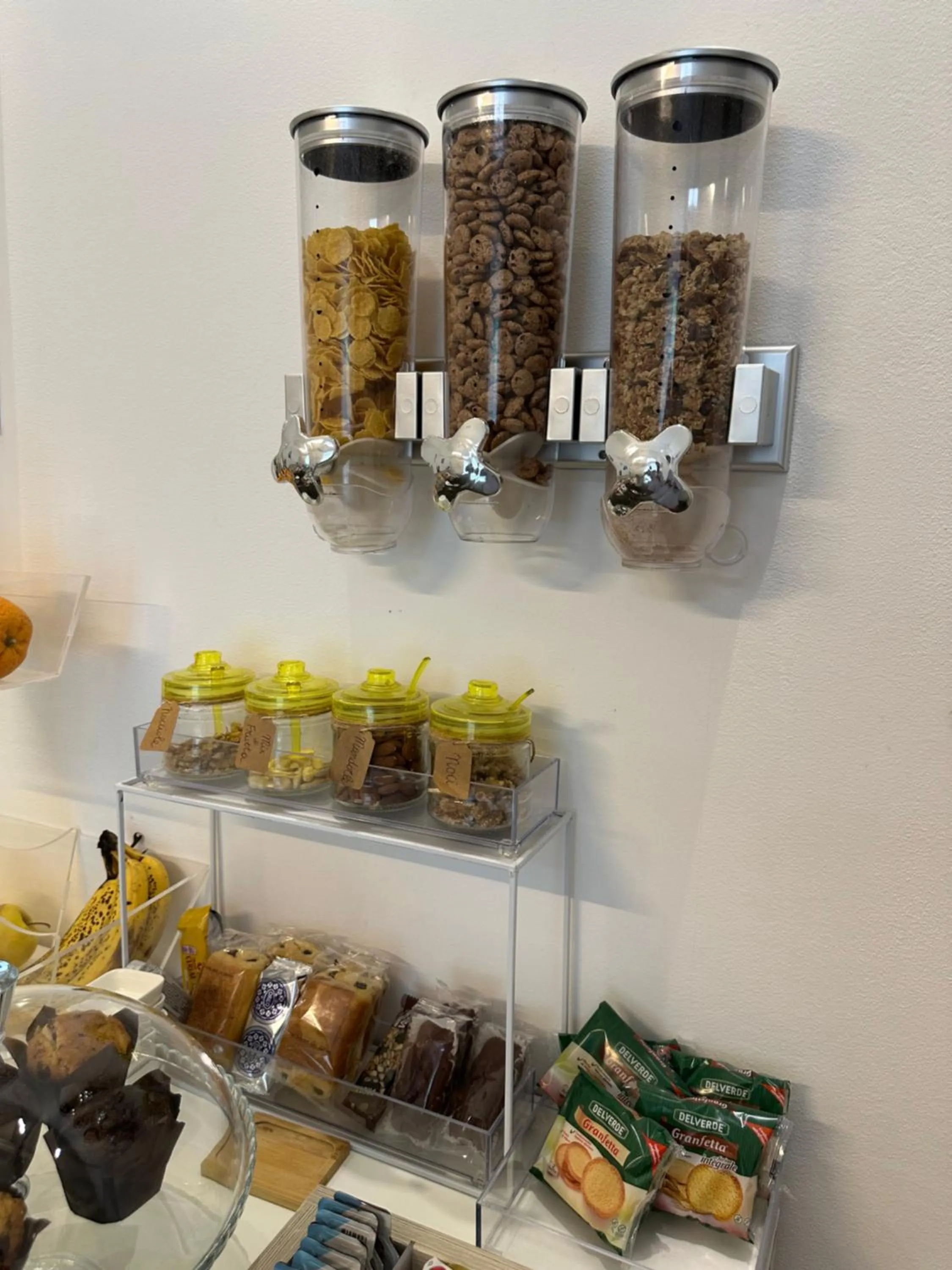 Breakfast in Zeta Rooms