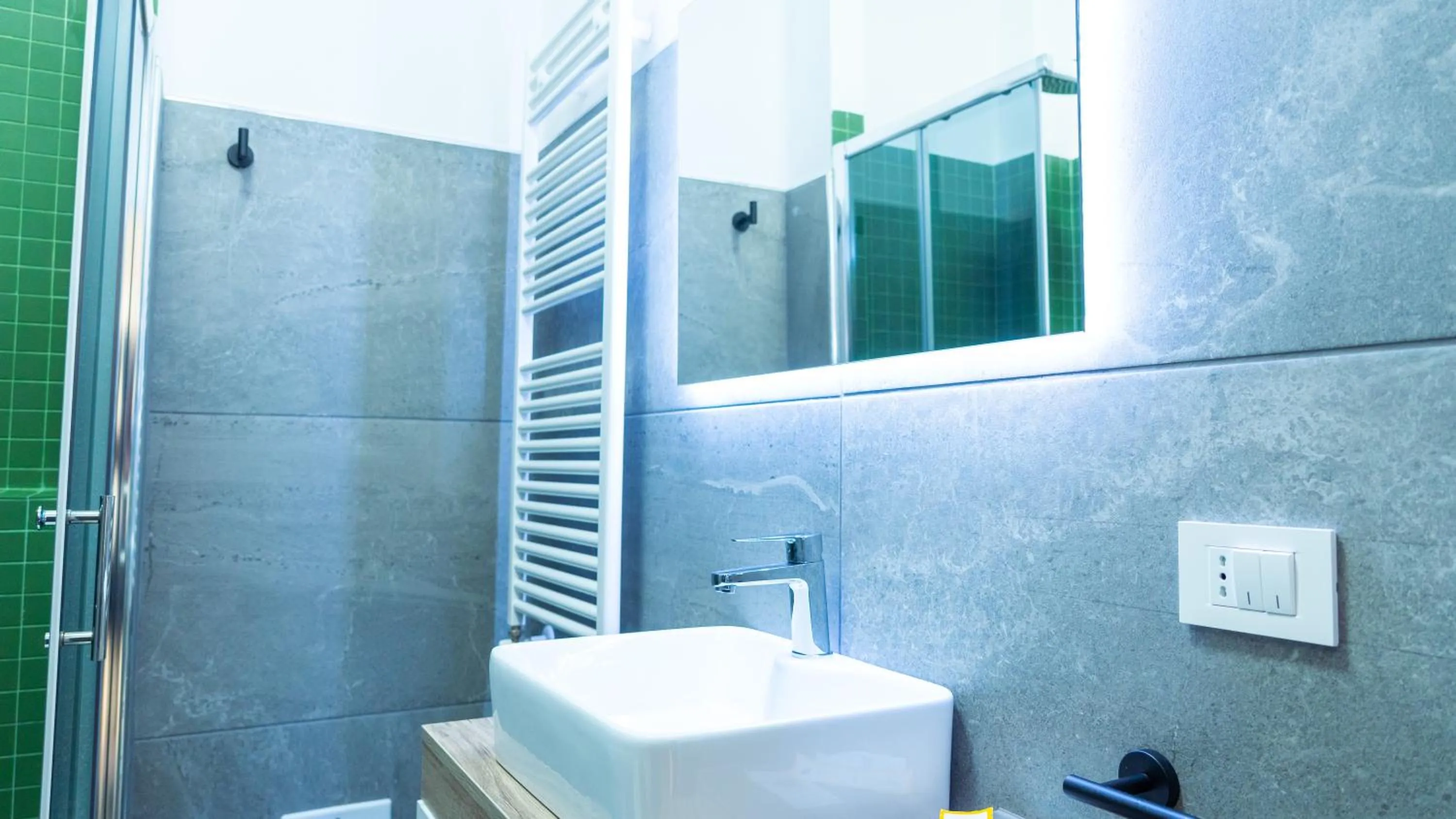 Bathroom in Zeta Rooms