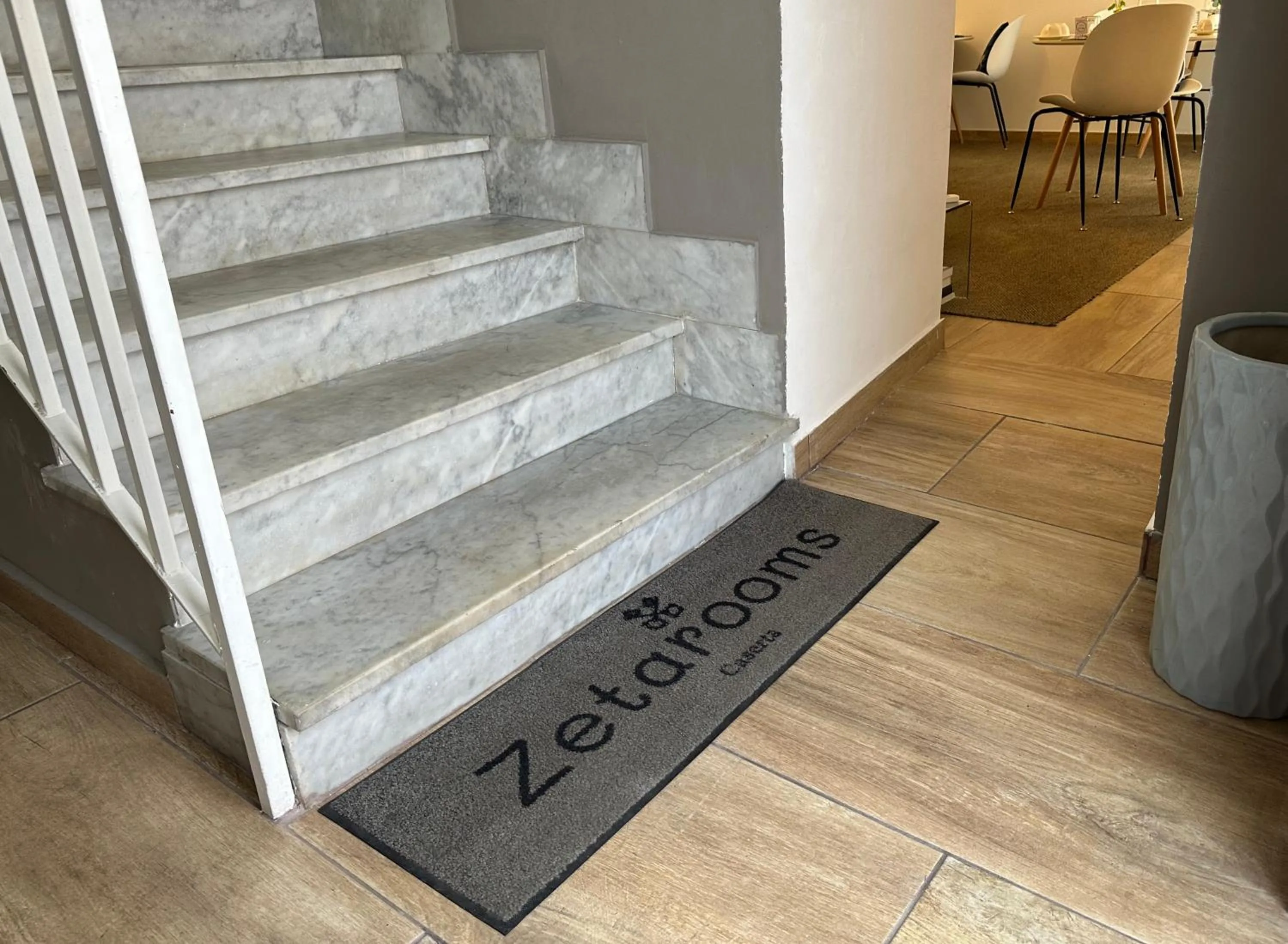 Entertainment in Zeta Rooms