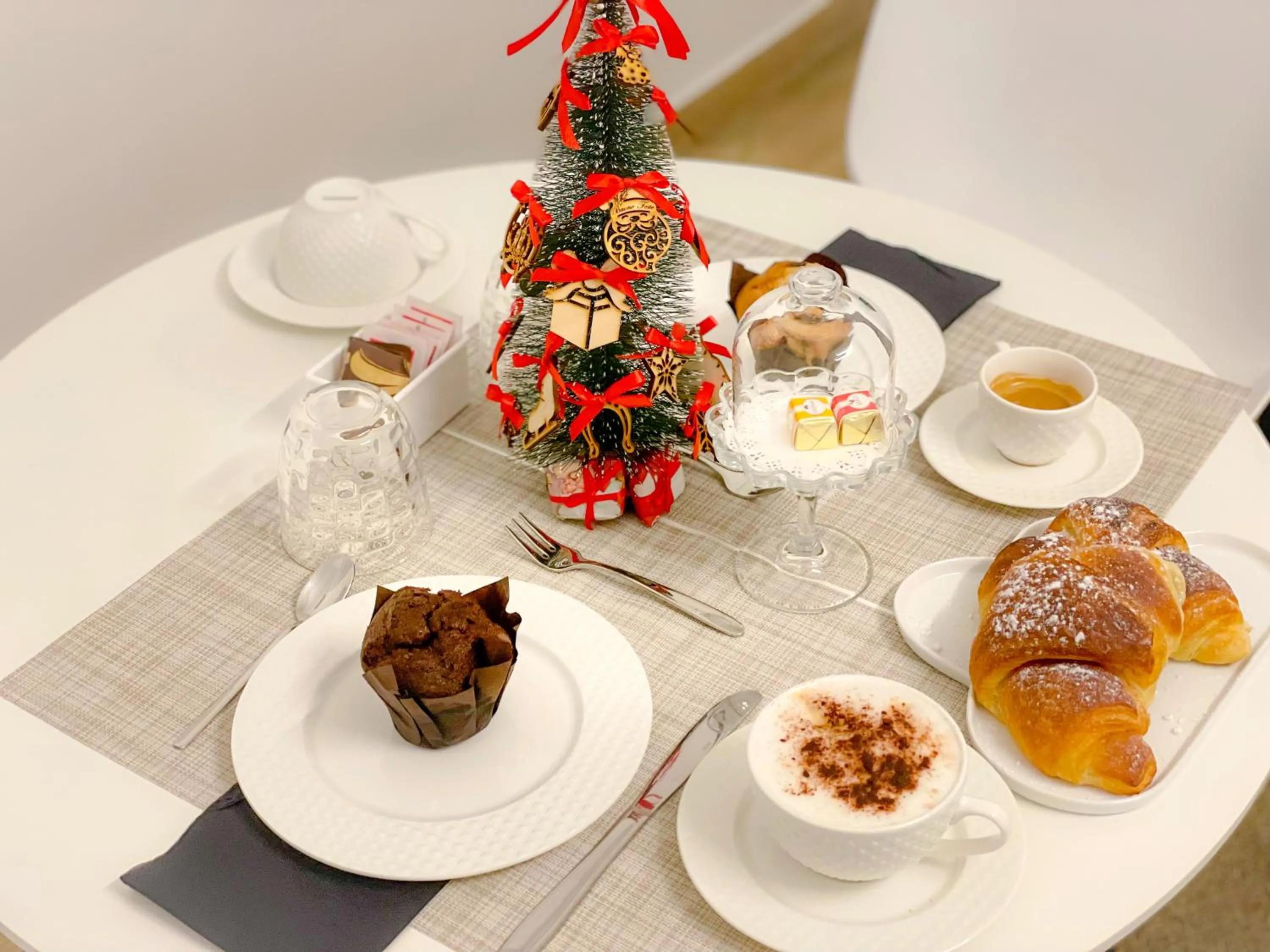 Breakfast in Zeta Rooms