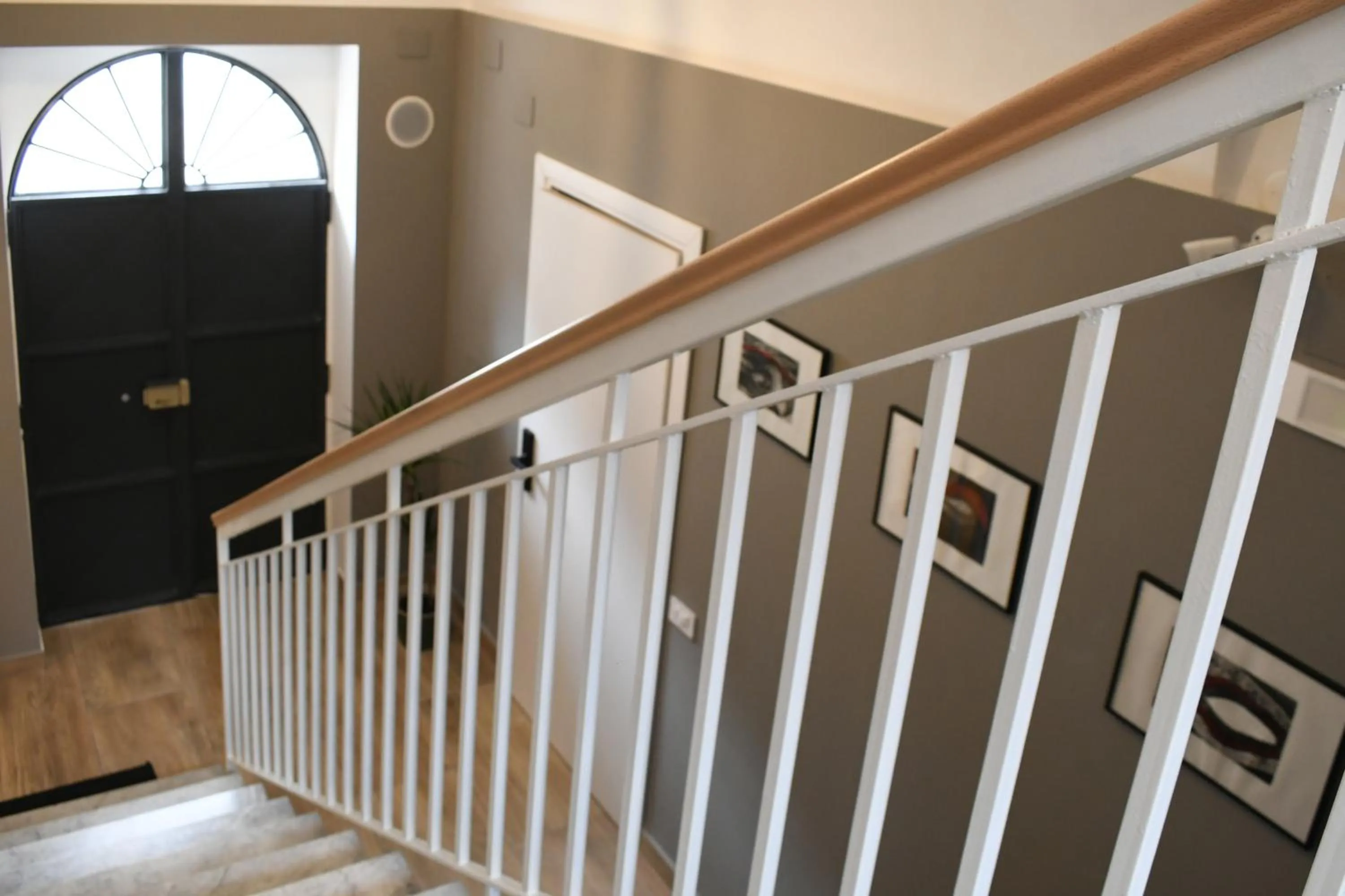 Communal lounge/ TV room in Zeta Rooms