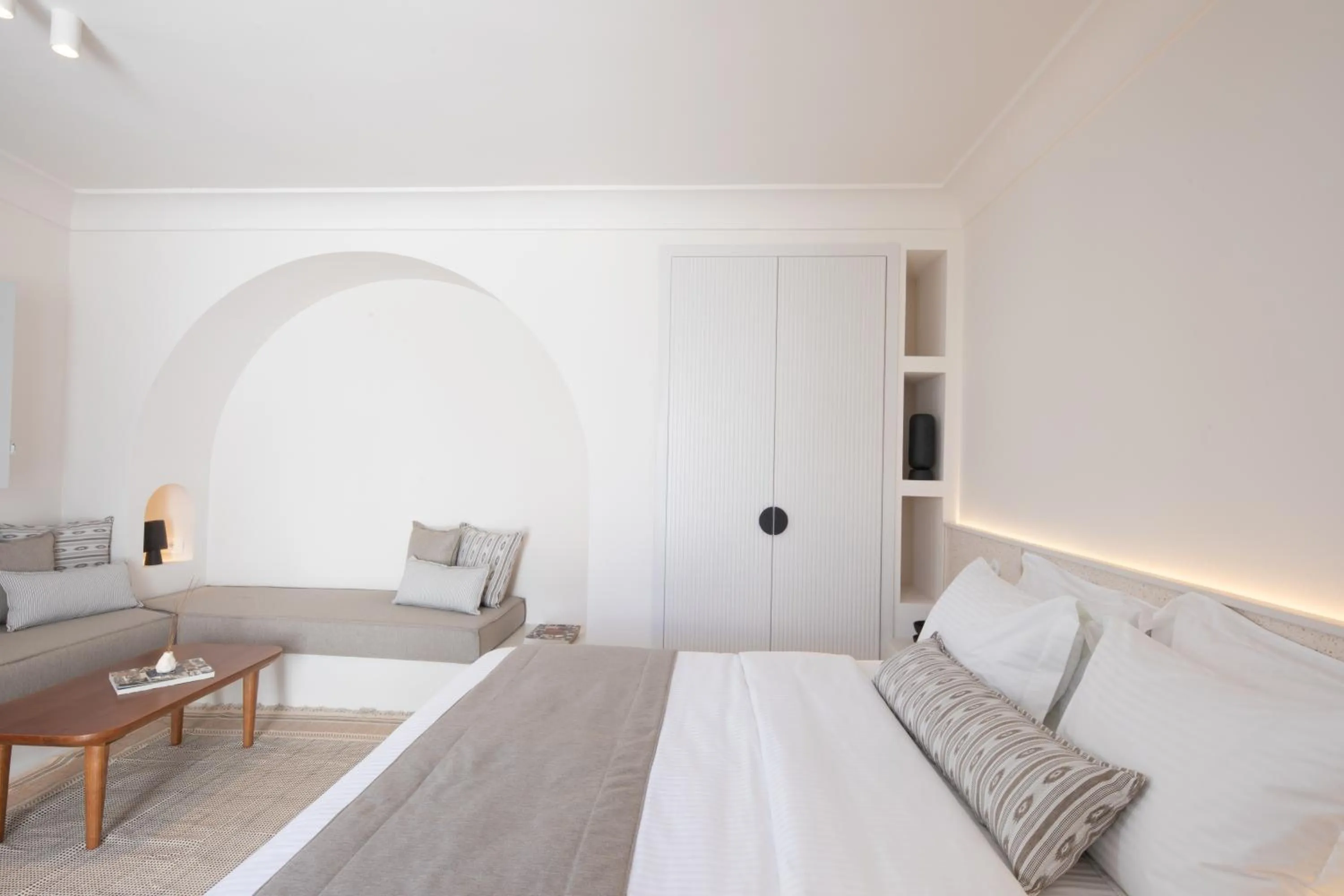 Bed in Akra Suites & Spa