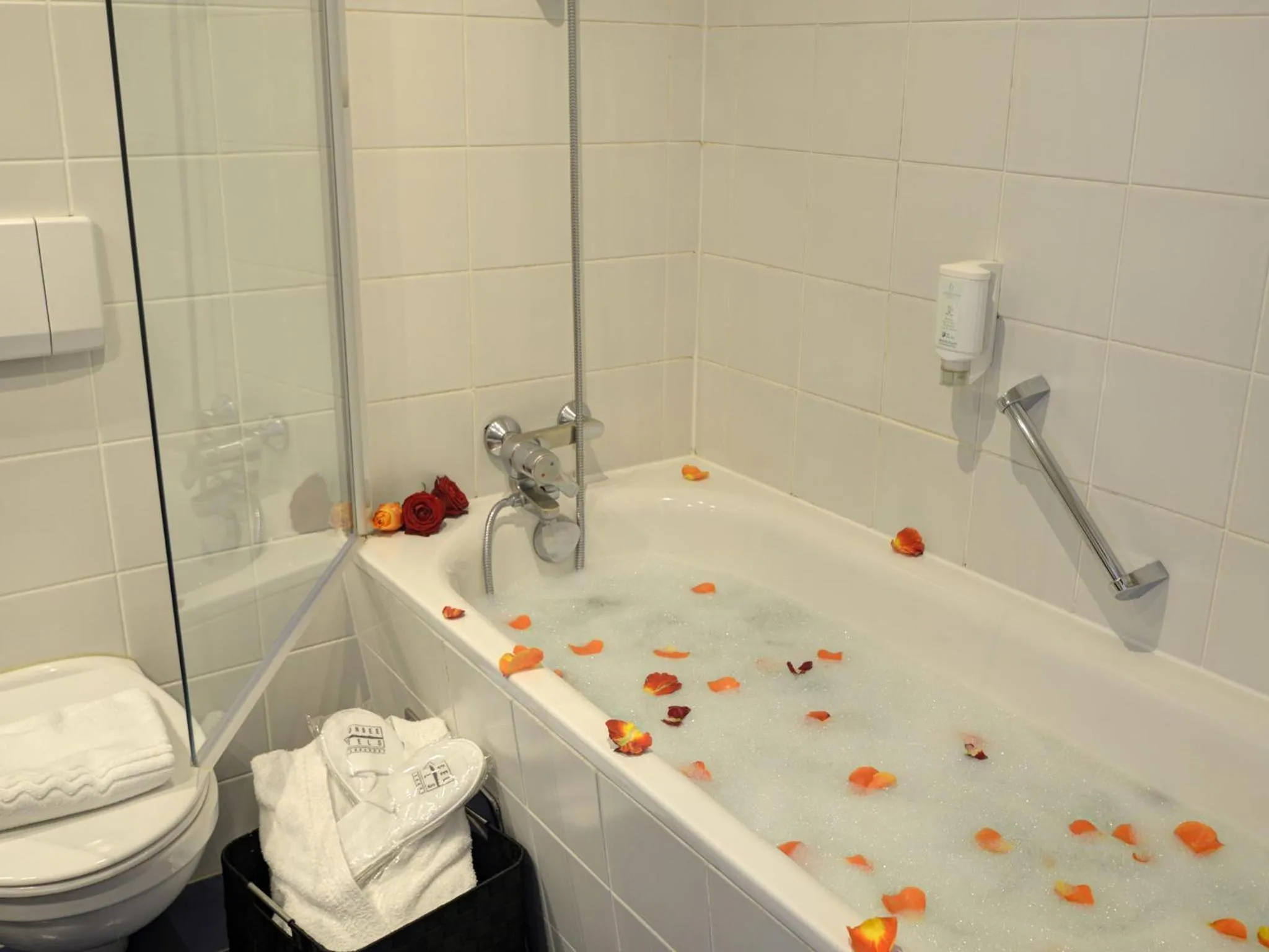 Photo of the whole room in Skycity Hotel Atrigon