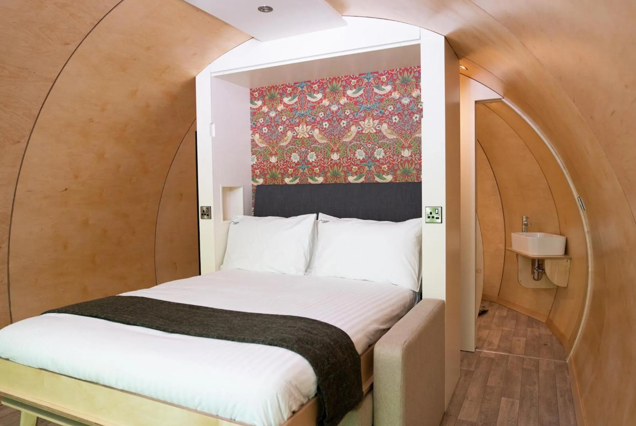 Bed in Cardross Estate Glamping Pods