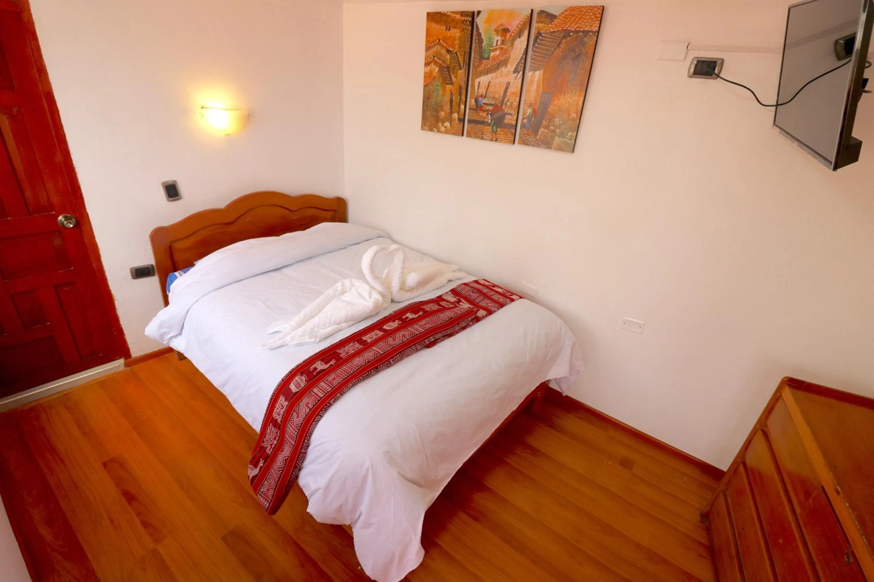 Bedroom, Bed in Hotel Choquequirao