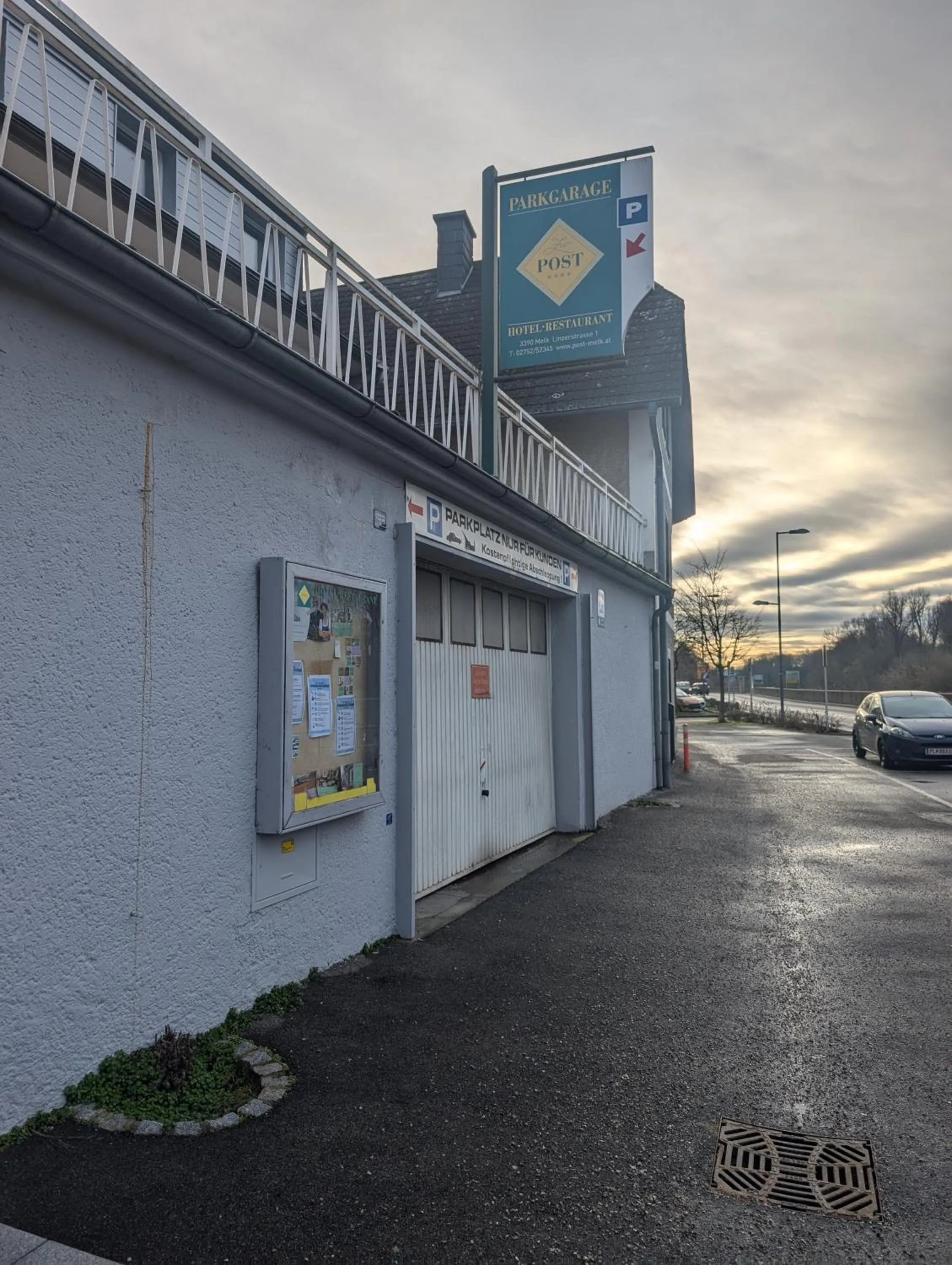 Parking in Hotel Restaurant zur Post