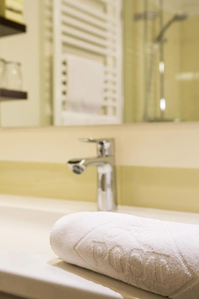 Bathroom in Hotel Restaurant zur Post