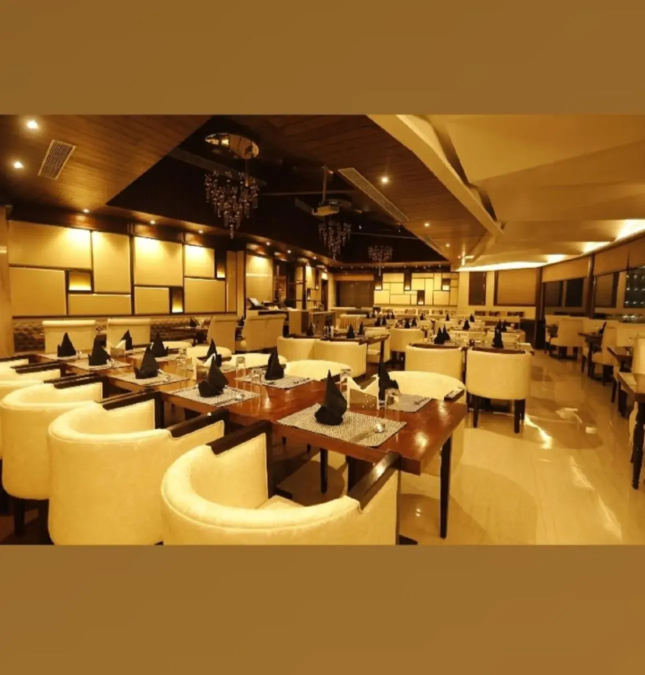 Restaurant/places to eat in New Delhi Hotel Citizen Restaurant/places to eat in New Delhi Hotel Citizen