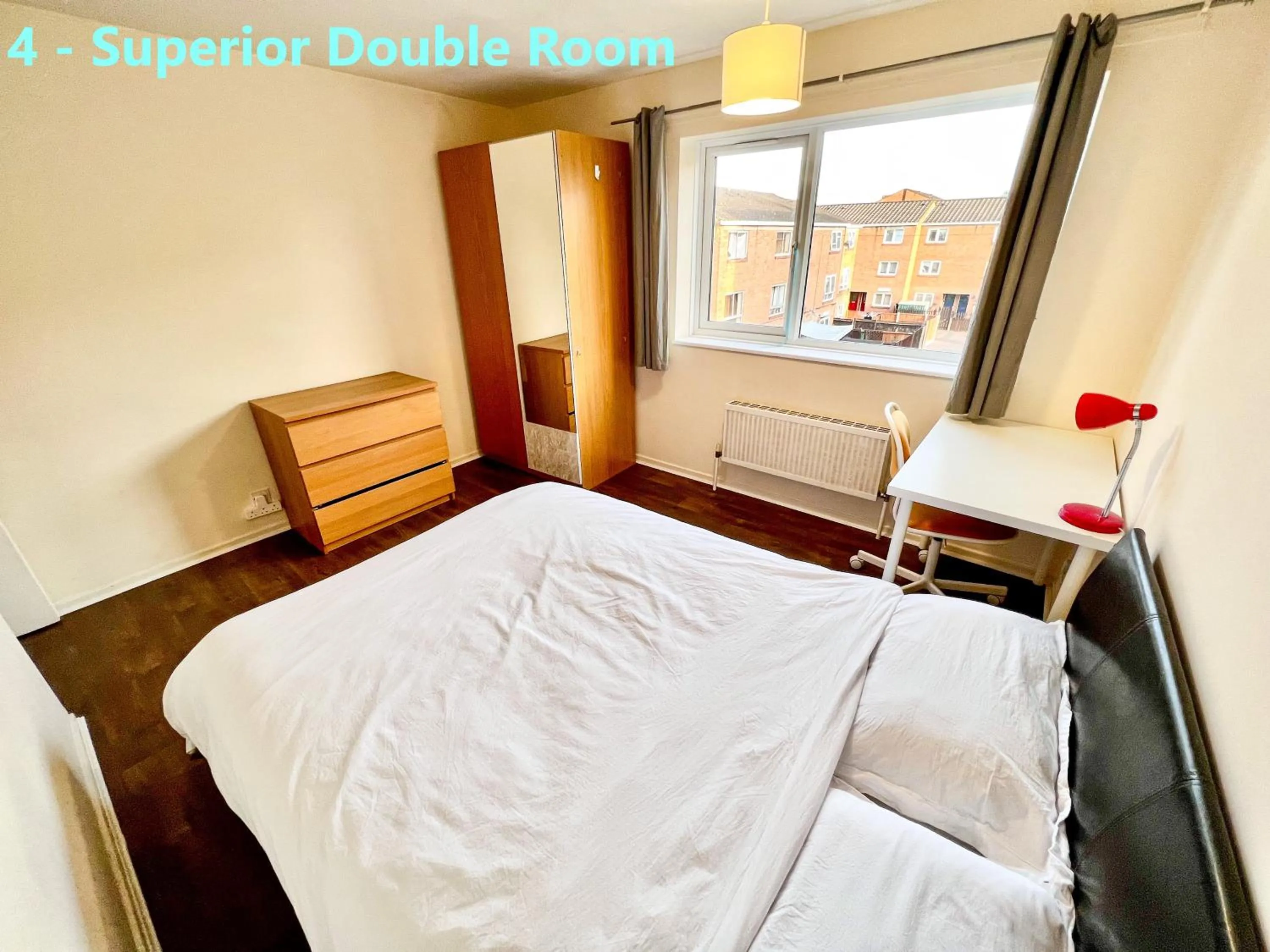 Bed in Central Palace - Excellent Stay in London Zone 1