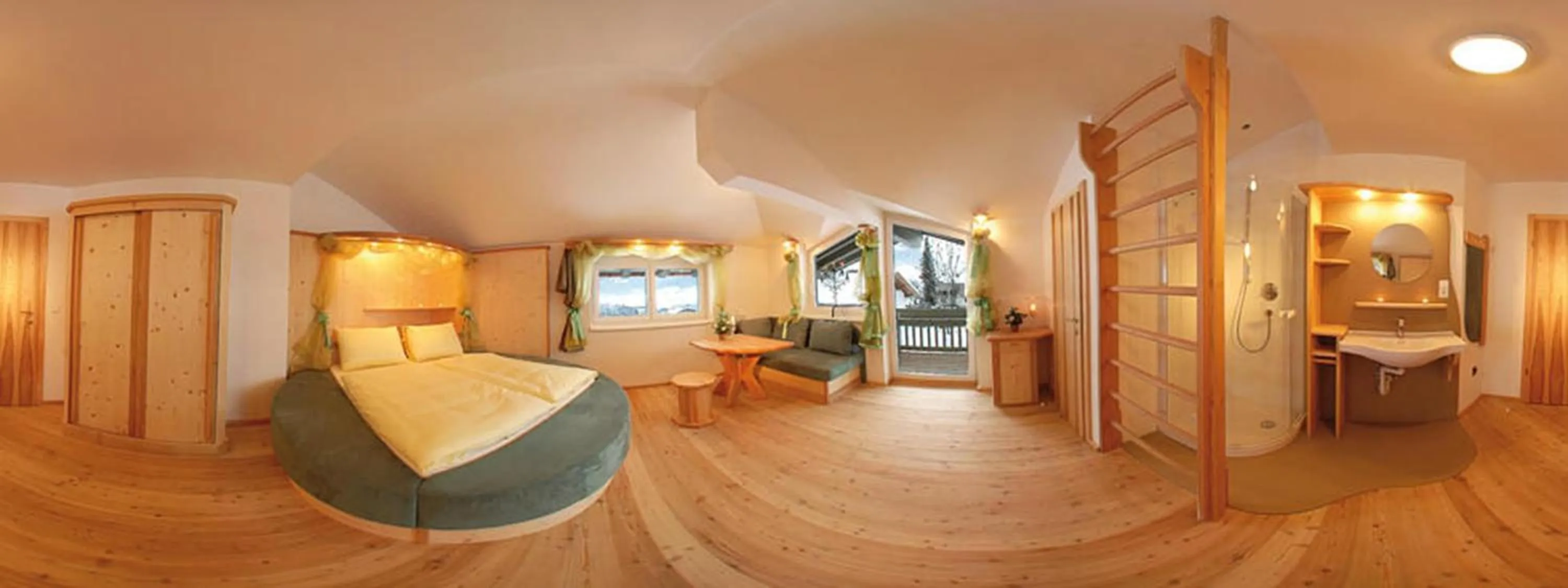 Bathroom, Bed in Bed & Breakfast Landhaus Strasser