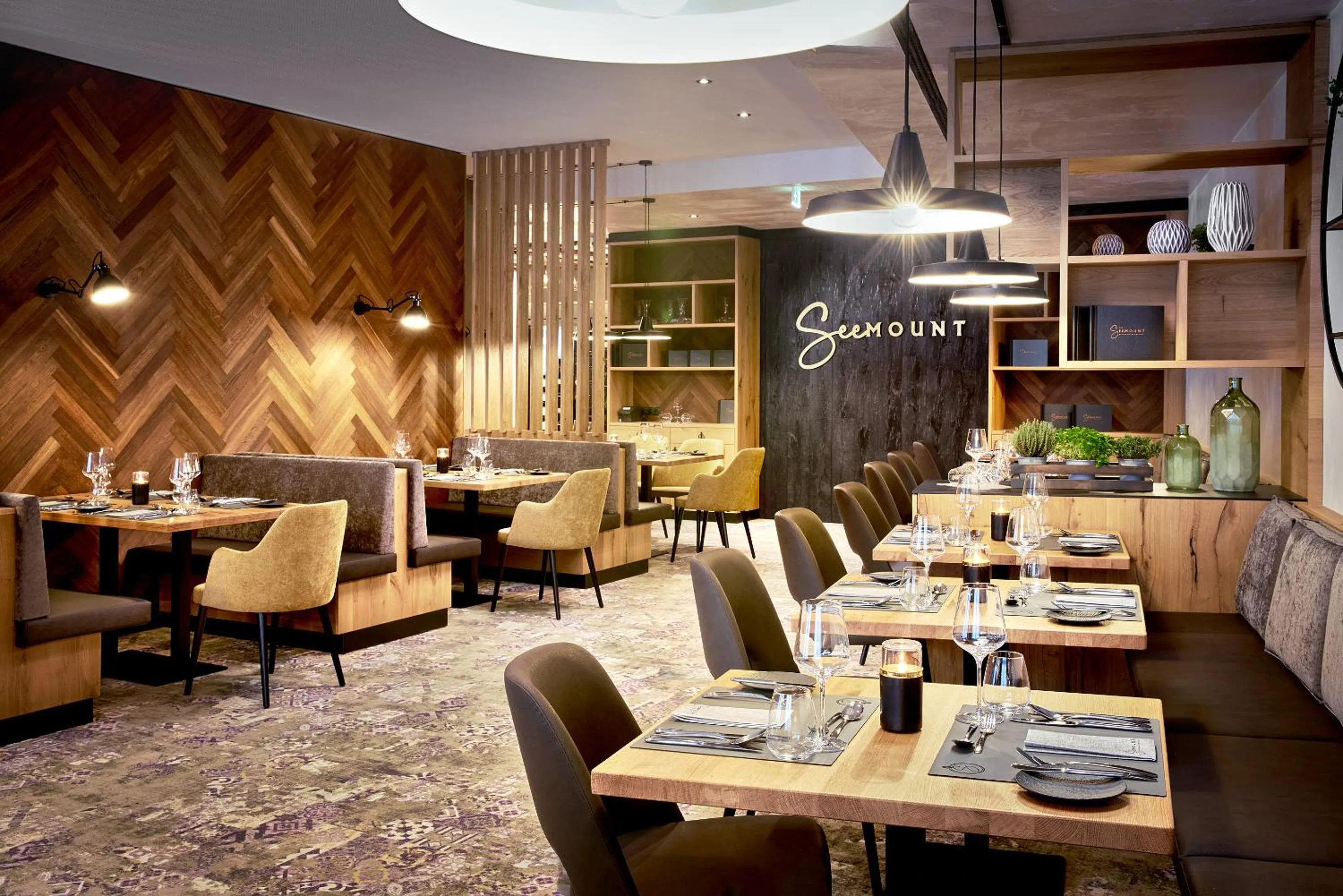 Restaurant/places to eat in Active Nature Resort DAS SeeMOUNT