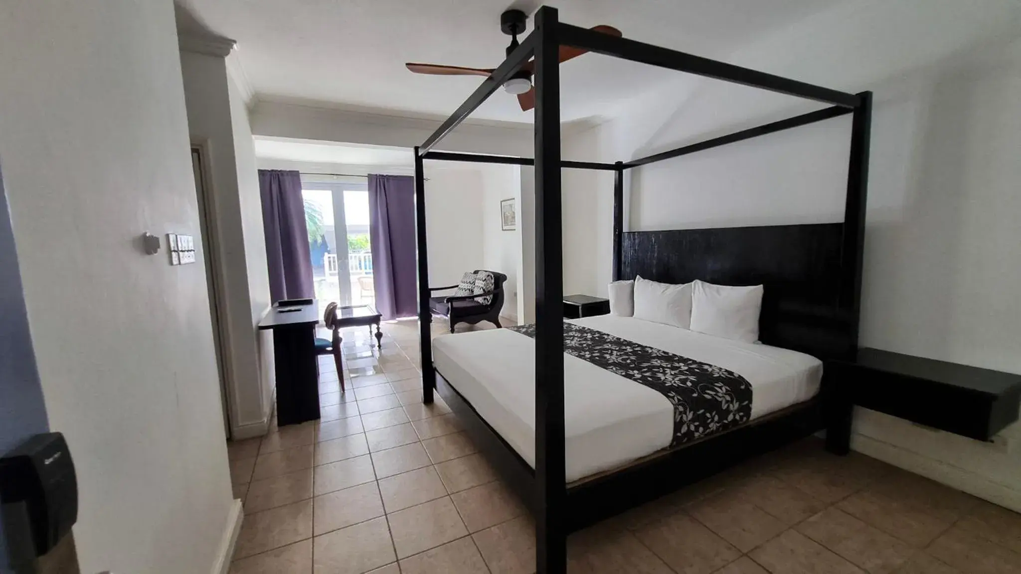 Deluxe Double Room - single occupancy in Grand Hotel Excelsior Port Royal Deluxe Double Room - single occupancy in Grand Hotel Excelsior Port Royal