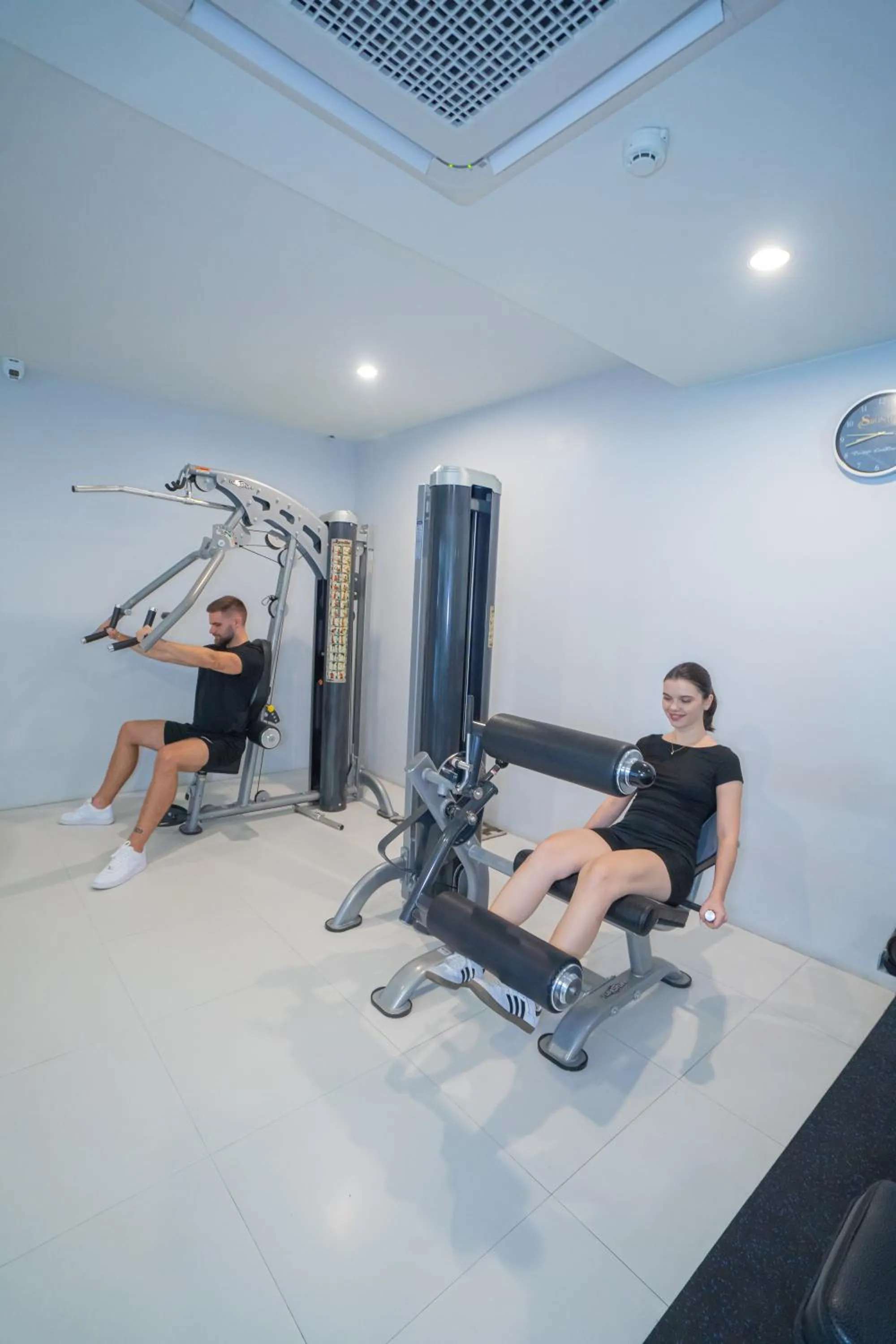 Fitness centre/facilities in Sirin Exclusive Hotel and Residence