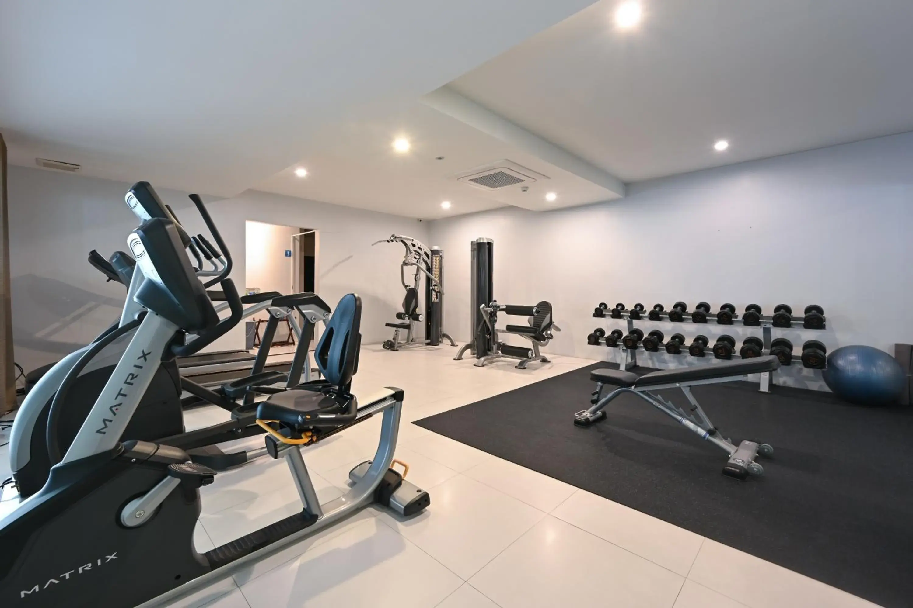 Fitness centre/facilities in Sirin Exclusive Hotel and Residence Fitness centre/facilities in Sirin Exclusive Hotel and Residence