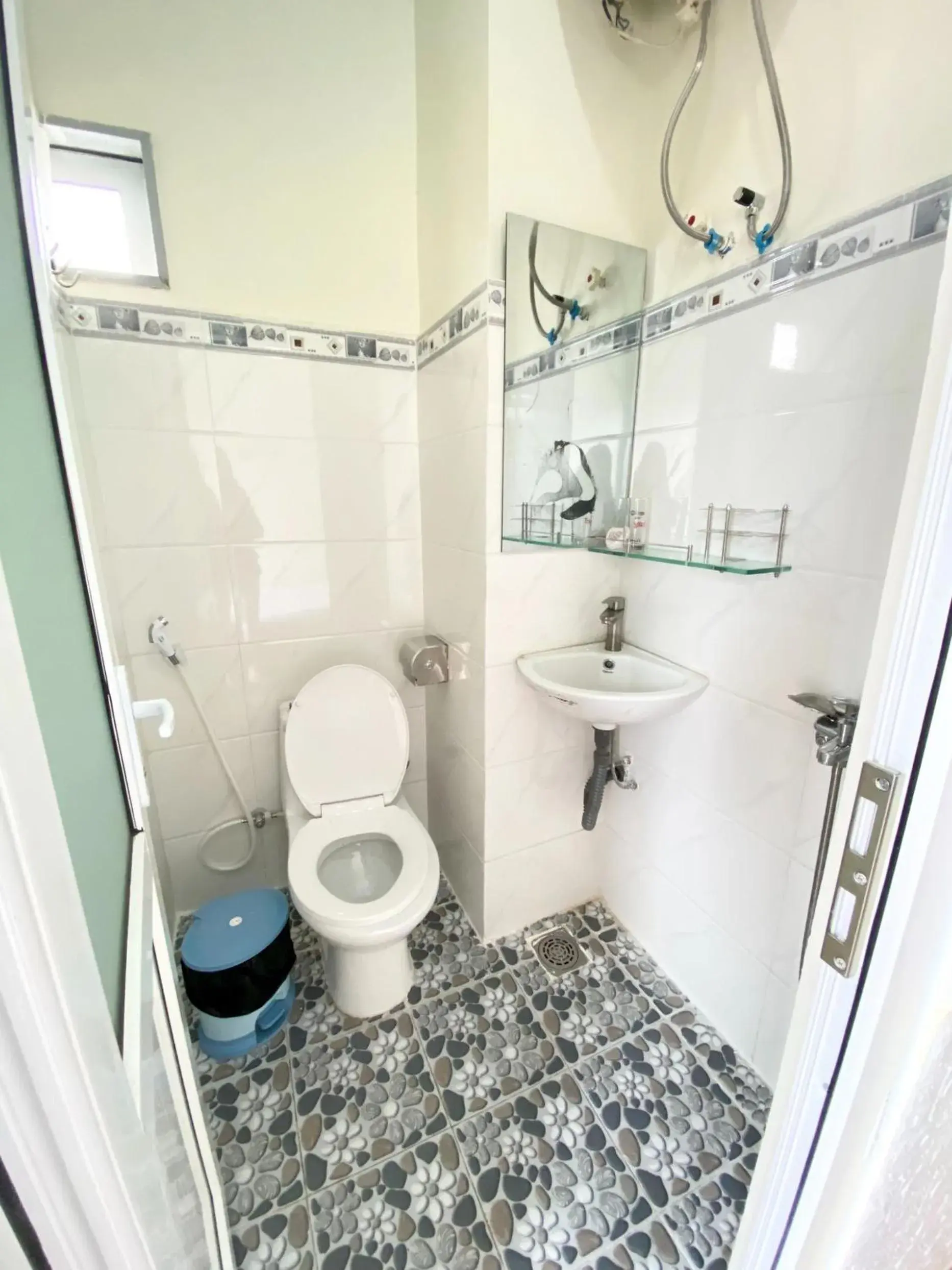 Property building in Sao Mai Tim Hotel Property building in Sao Mai Tim Hotel