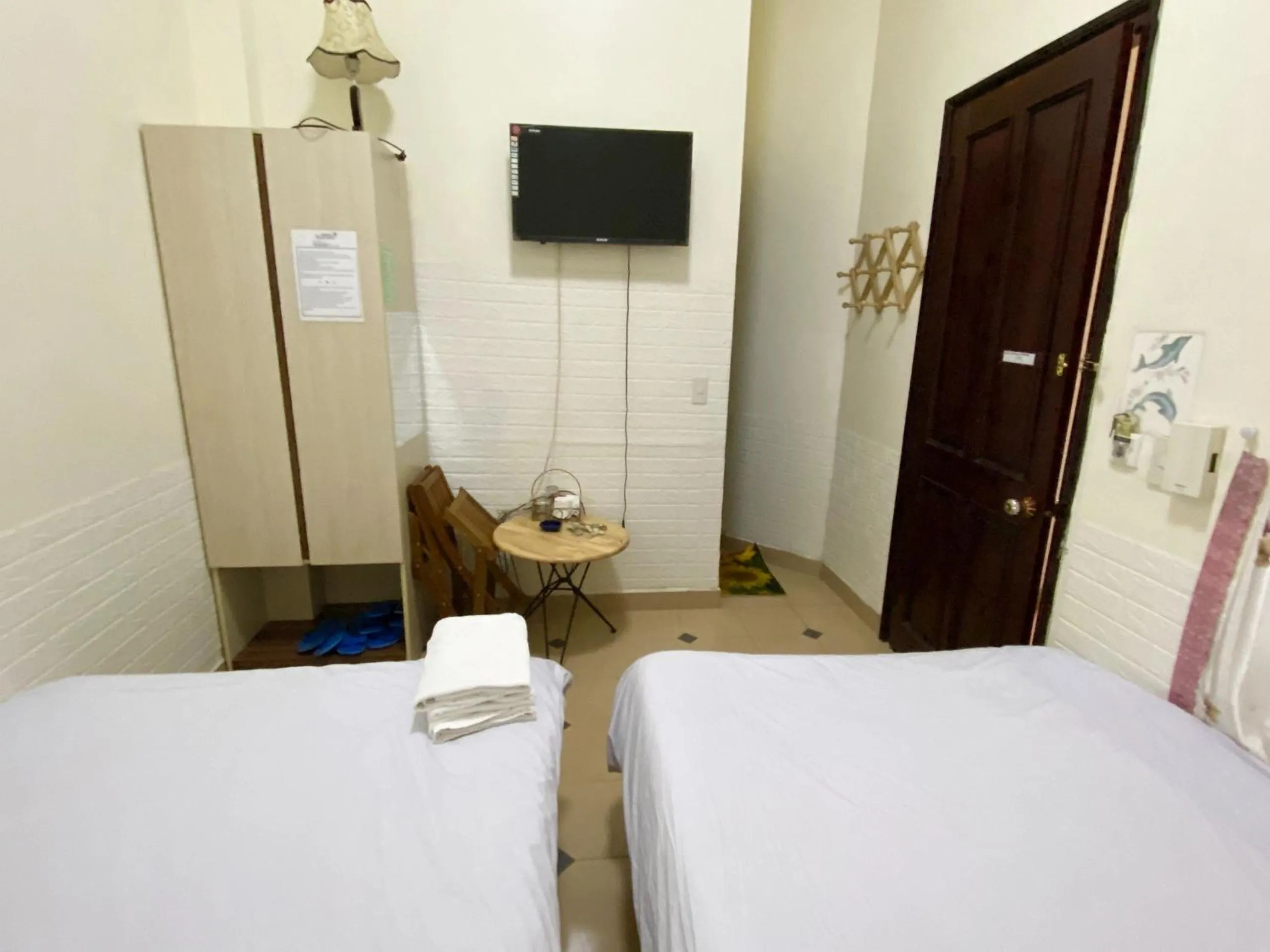 Property building, Bed in Sao Mai Tim Hotel