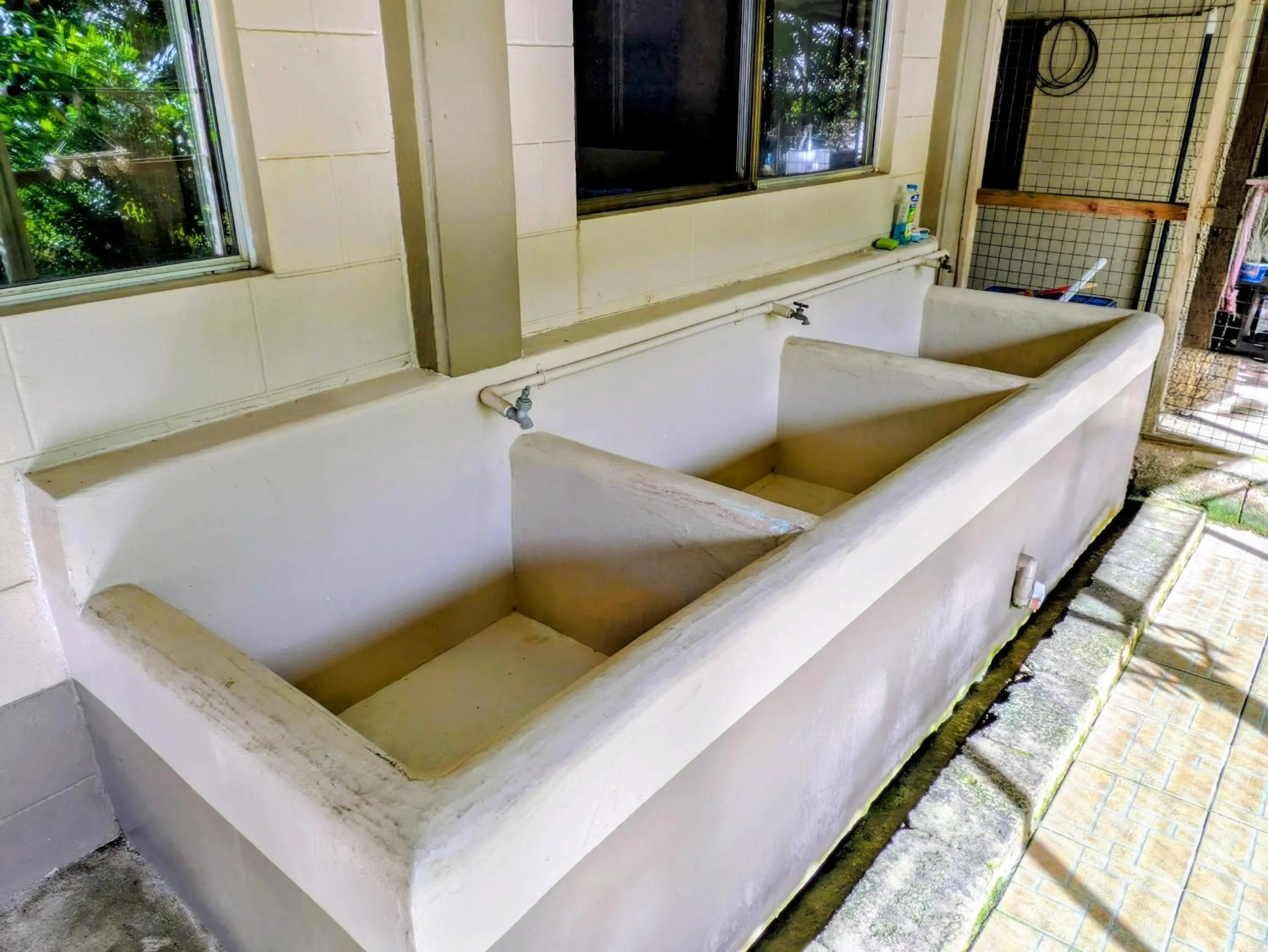 Area and facilities in DW Motel