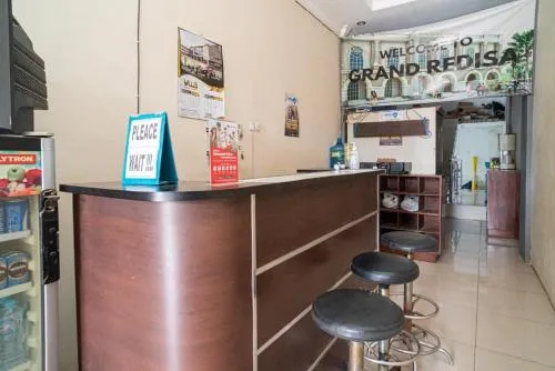 RedDoorz near Universitas Merdeka Malang 2