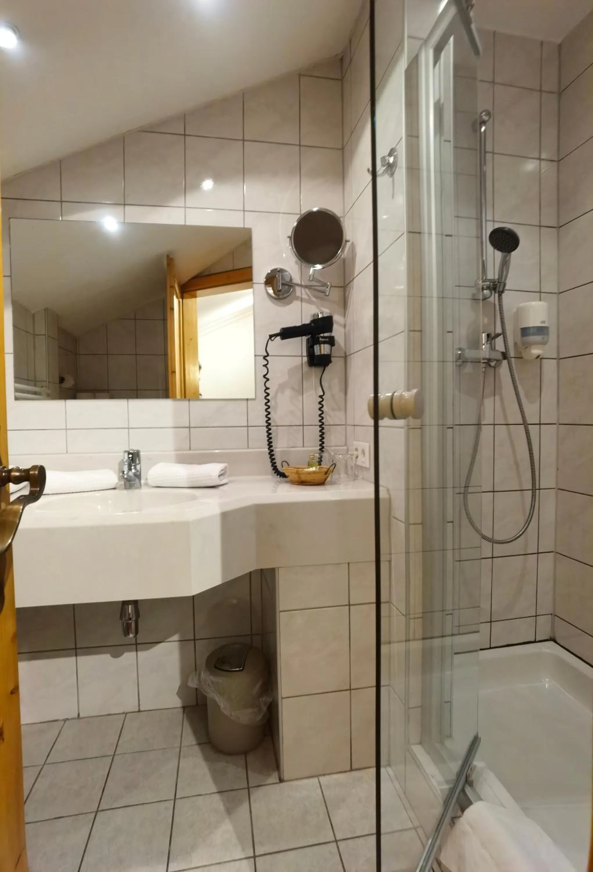 Bathroom in Hotel Kärntnerhof & Suiten 3-Stern Superior