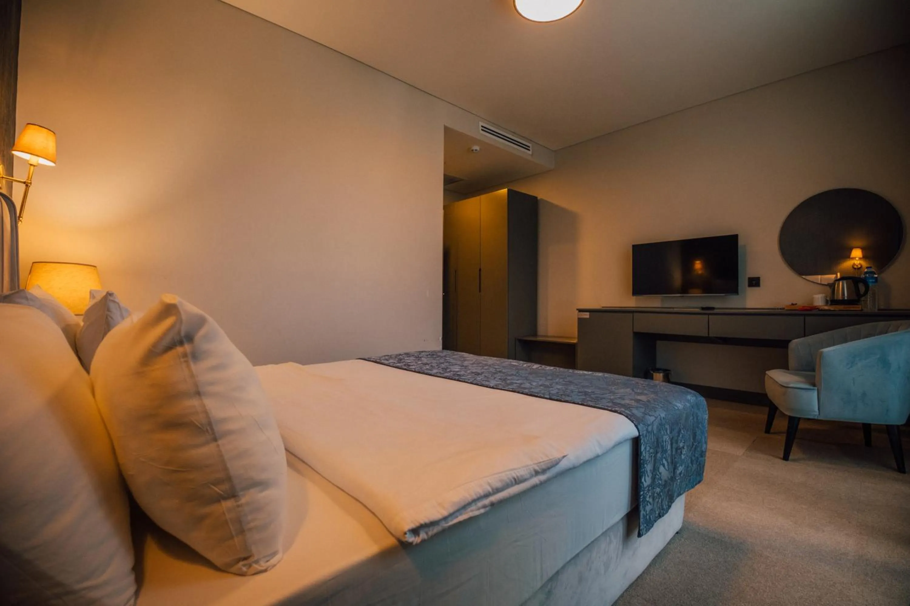 Bed in DELLAGO LUXURY HOTEL SAPANCA