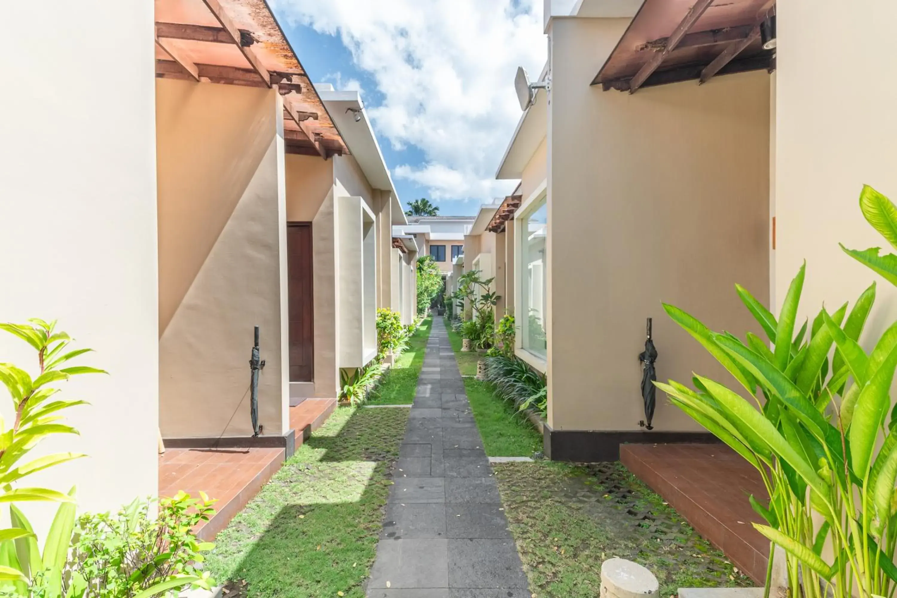 Property building in Svarna Suites Seminyak Property building in Svarna Suites Seminyak