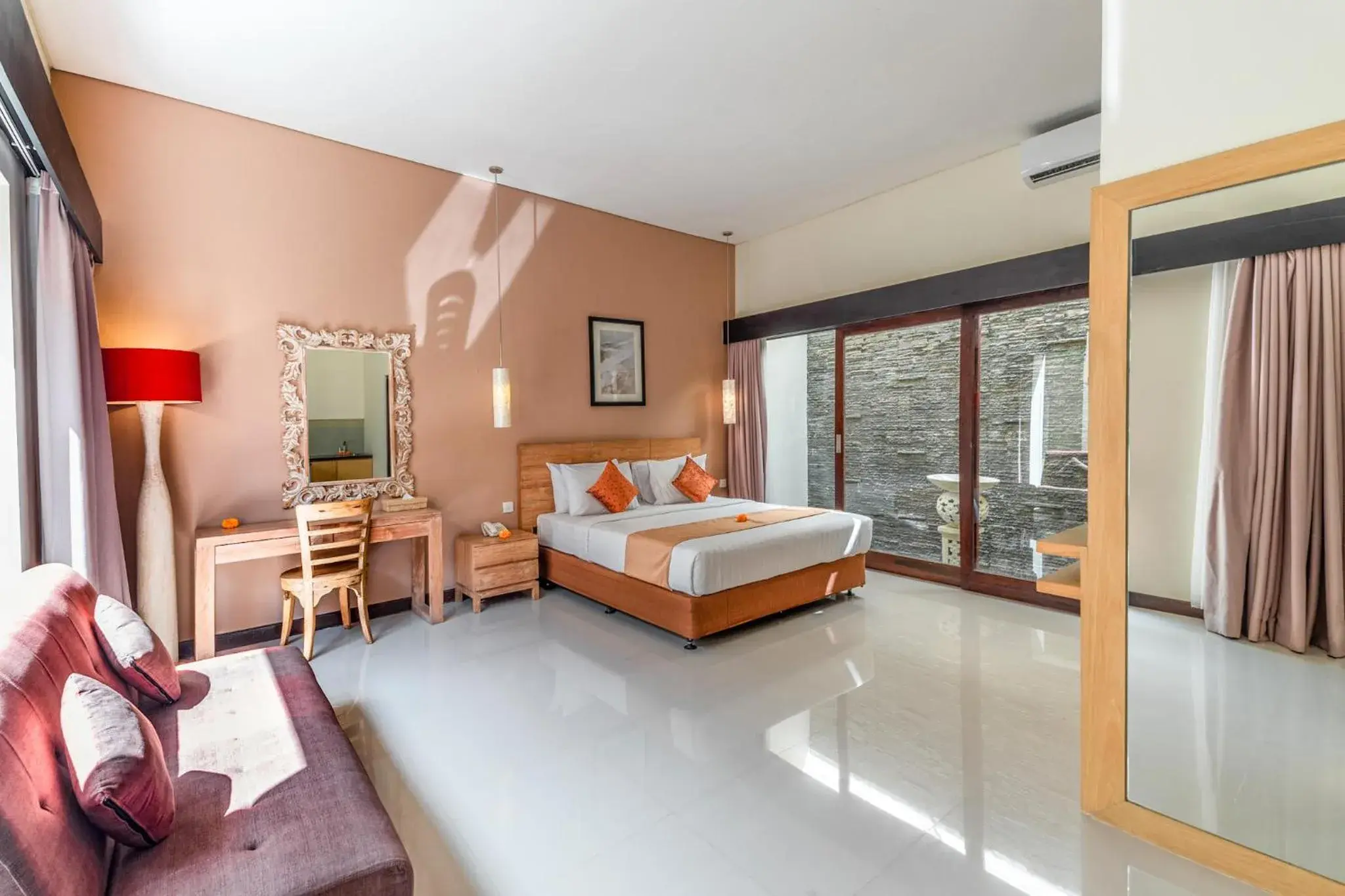 Junior Suite in Svarna Suites Seminyak Junior Suite in Svarna Suites Seminyak