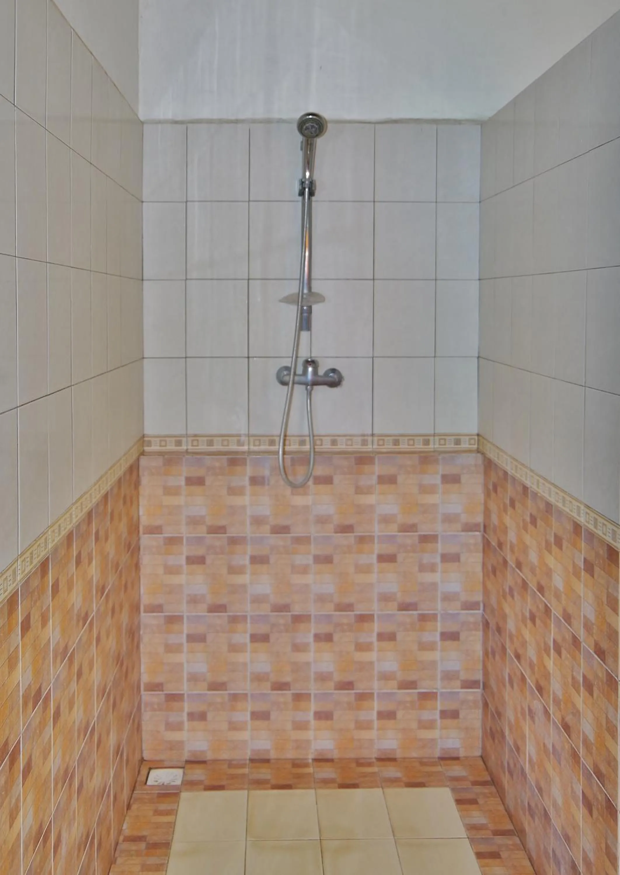 Bathroom in Budi Sun Resort, Flores, Maumere