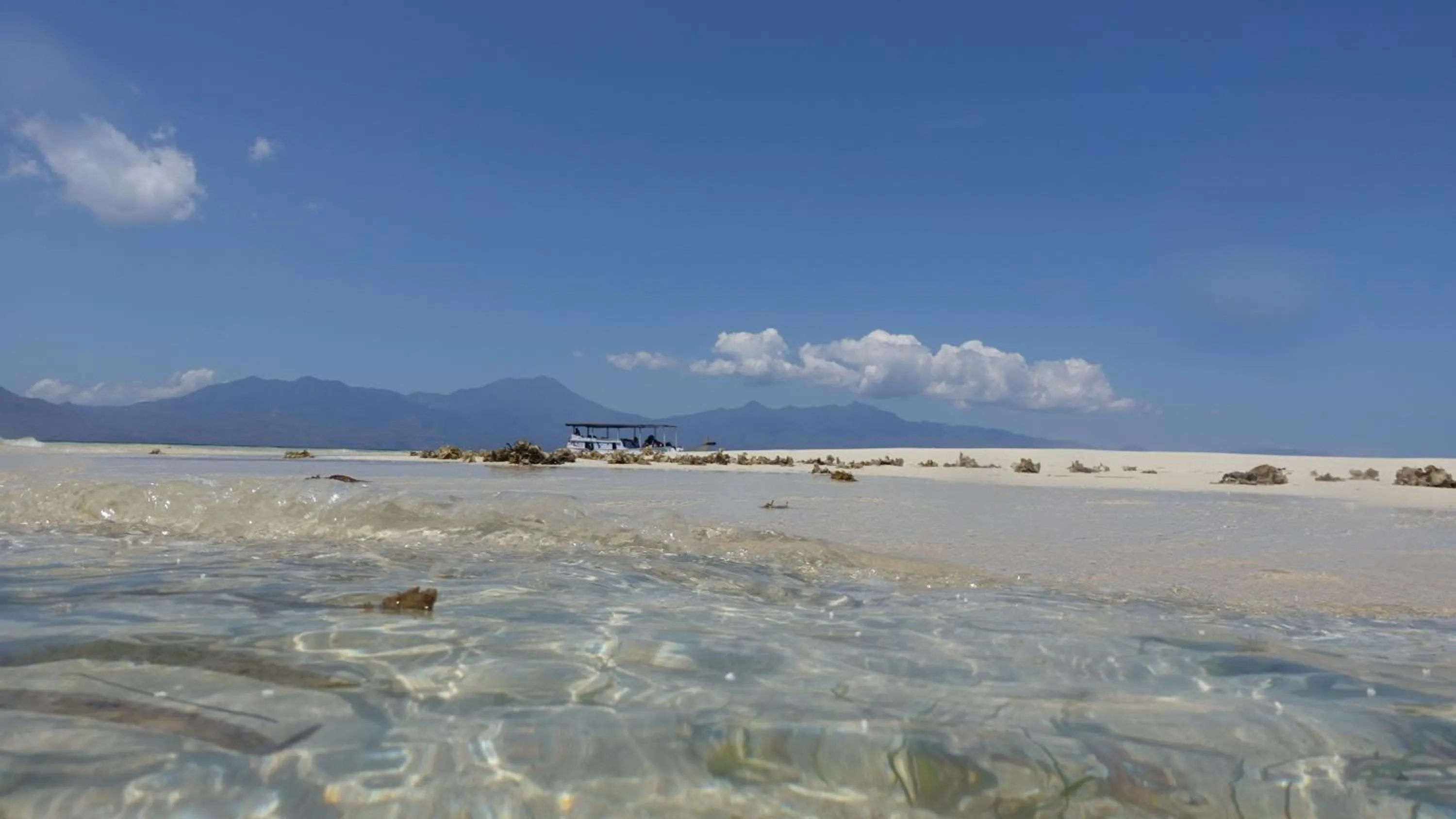 Day in Budi Sun Resort, Flores, Maumere