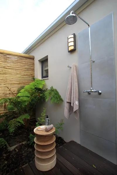 Bathroom in Scallop Lodge