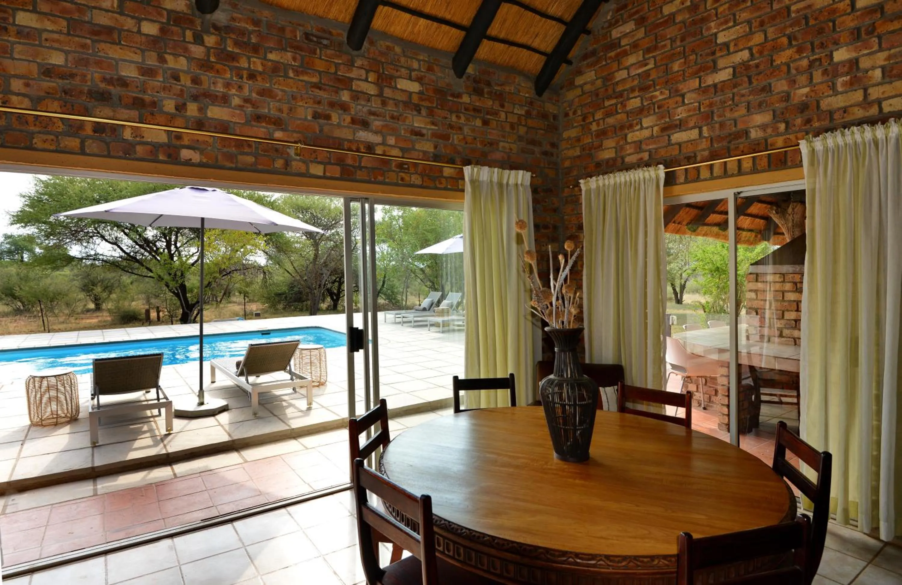 Tshukudu Game Lodge