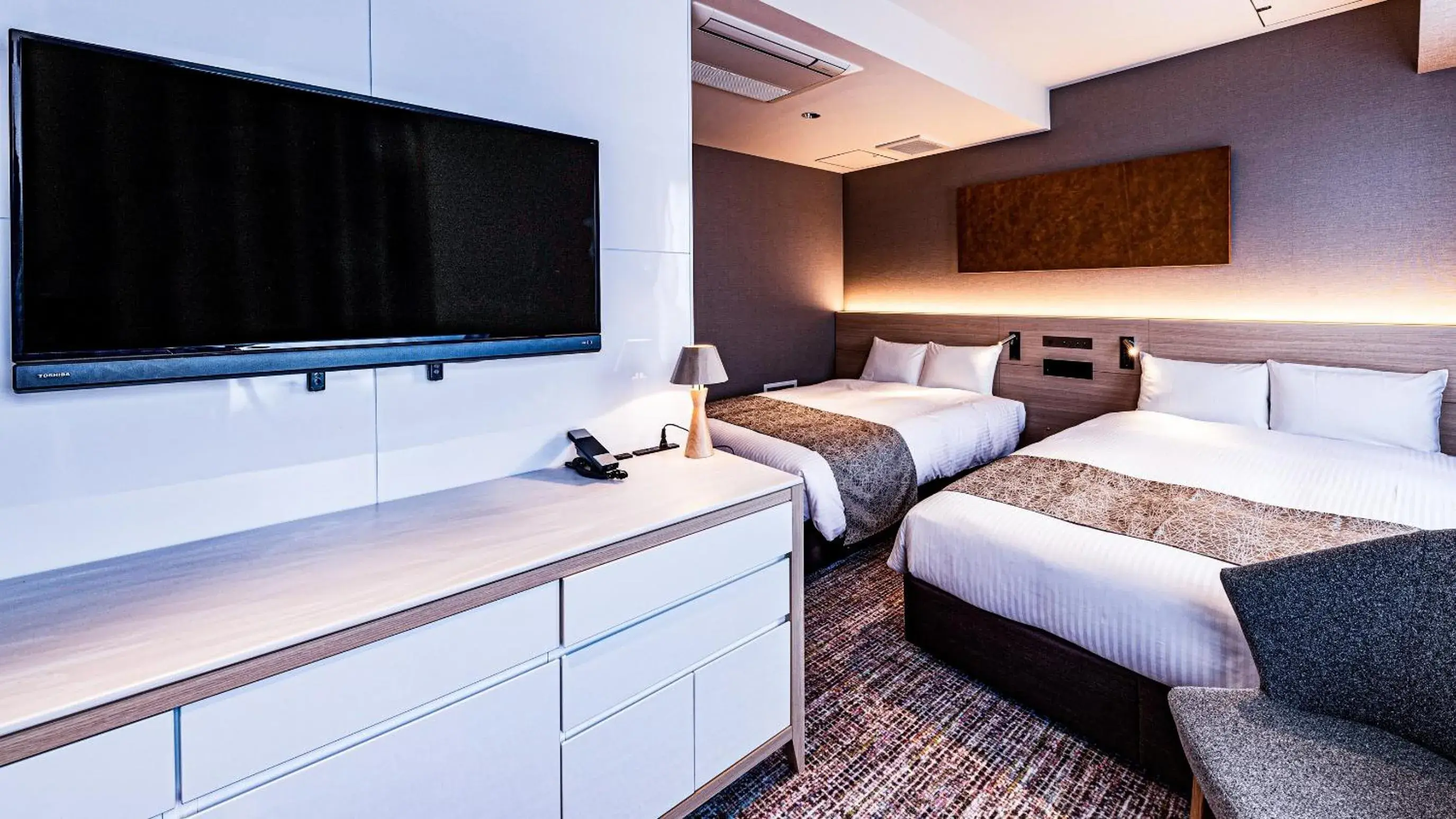 Bed in The Kanzashi Tokyo Asakusa Bed in The Kanzashi Tokyo Asakusa