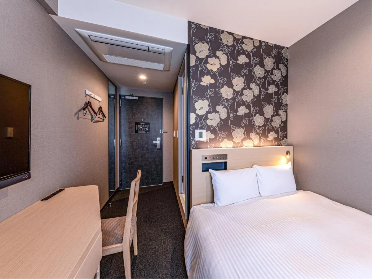 Bed in The Kanzashi Tokyo Asakusa