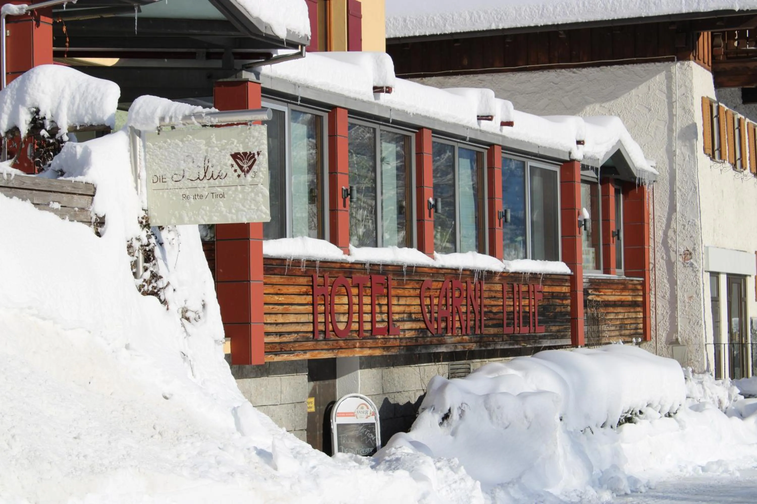 Facade/entrance in Die Lilie / Hotel Garni